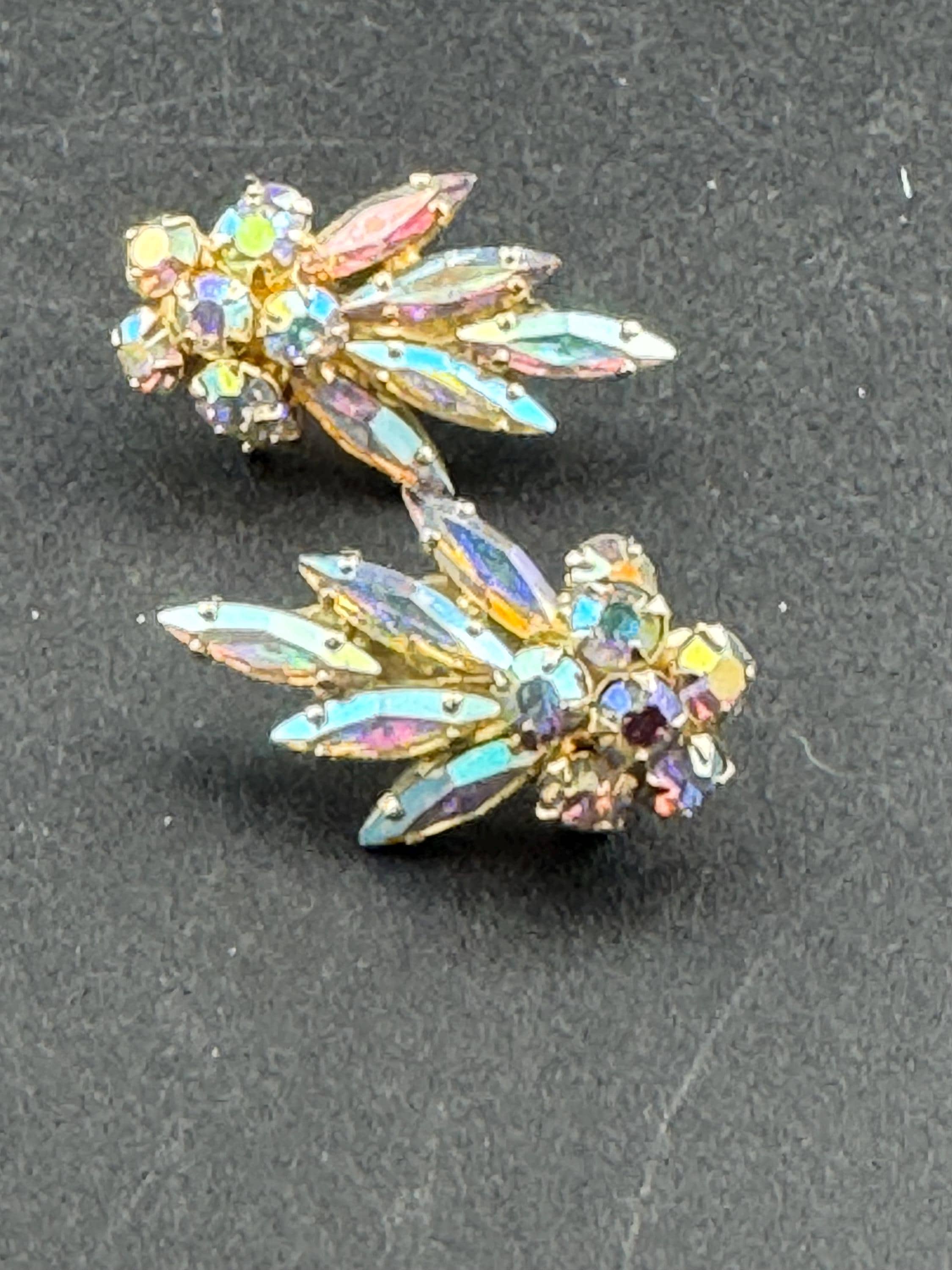 Signed Sherman vintage Clear AB aurora borealis glass rhinestone diamanté gold tone Clip on leaf earrings