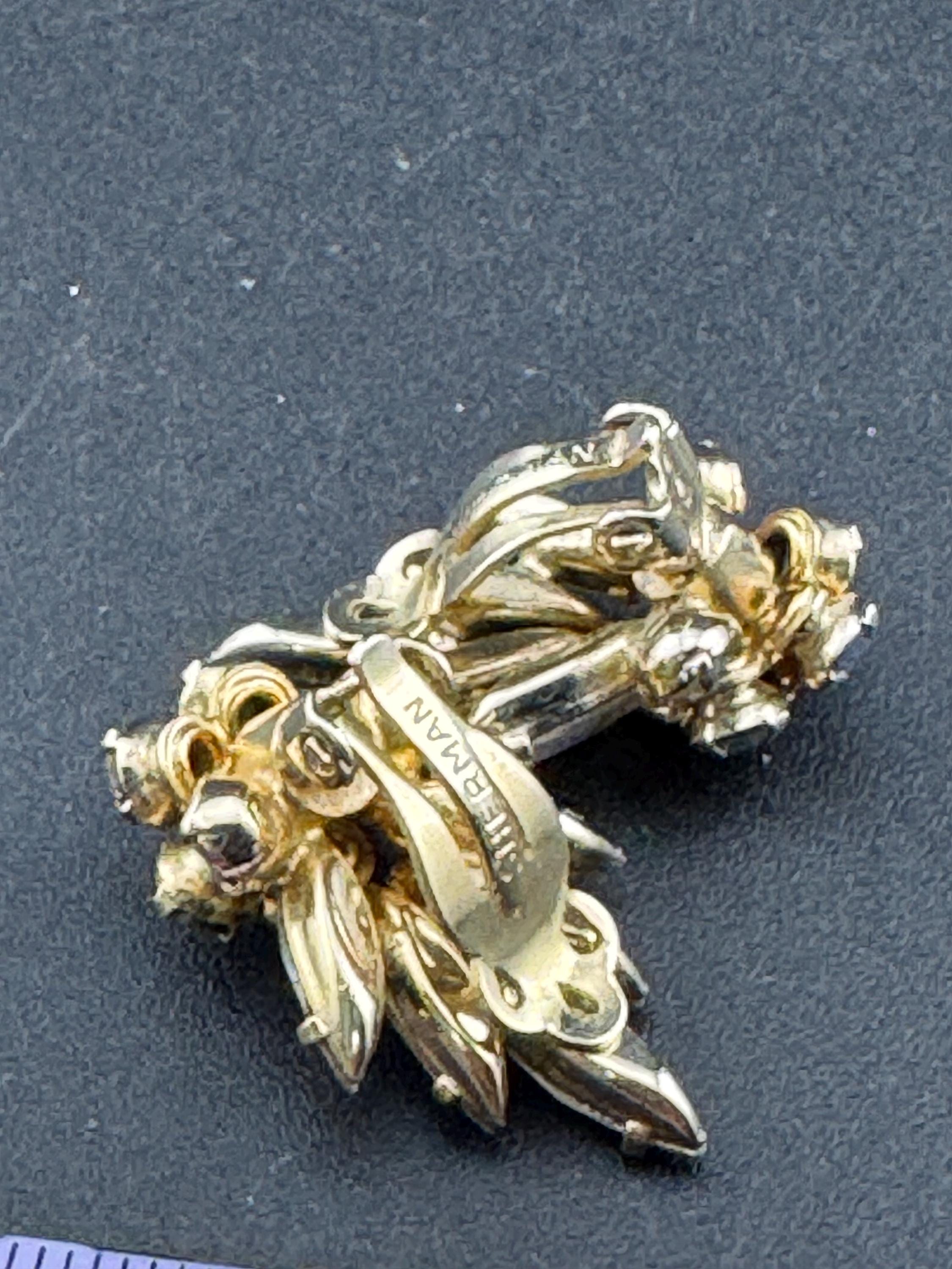 Signed Sherman vintage Clear AB aurora borealis glass rhinestone diamanté gold tone Clip on leaf earrings
