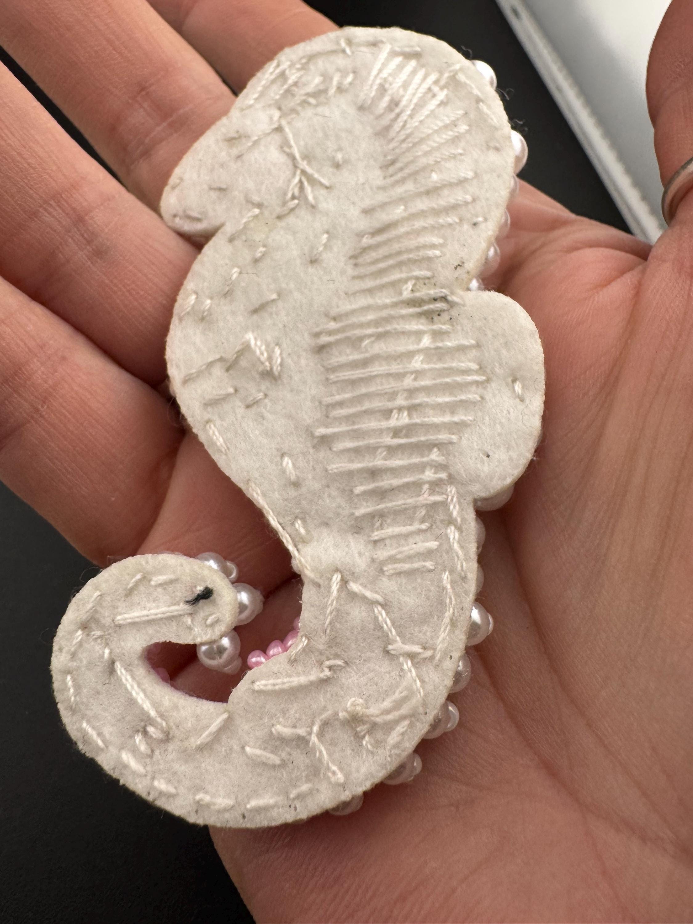 Large sew on faux pearl beaded pink and white seahorse patch 7cm tall pink seed beads nautical hippocampus patches appliqué