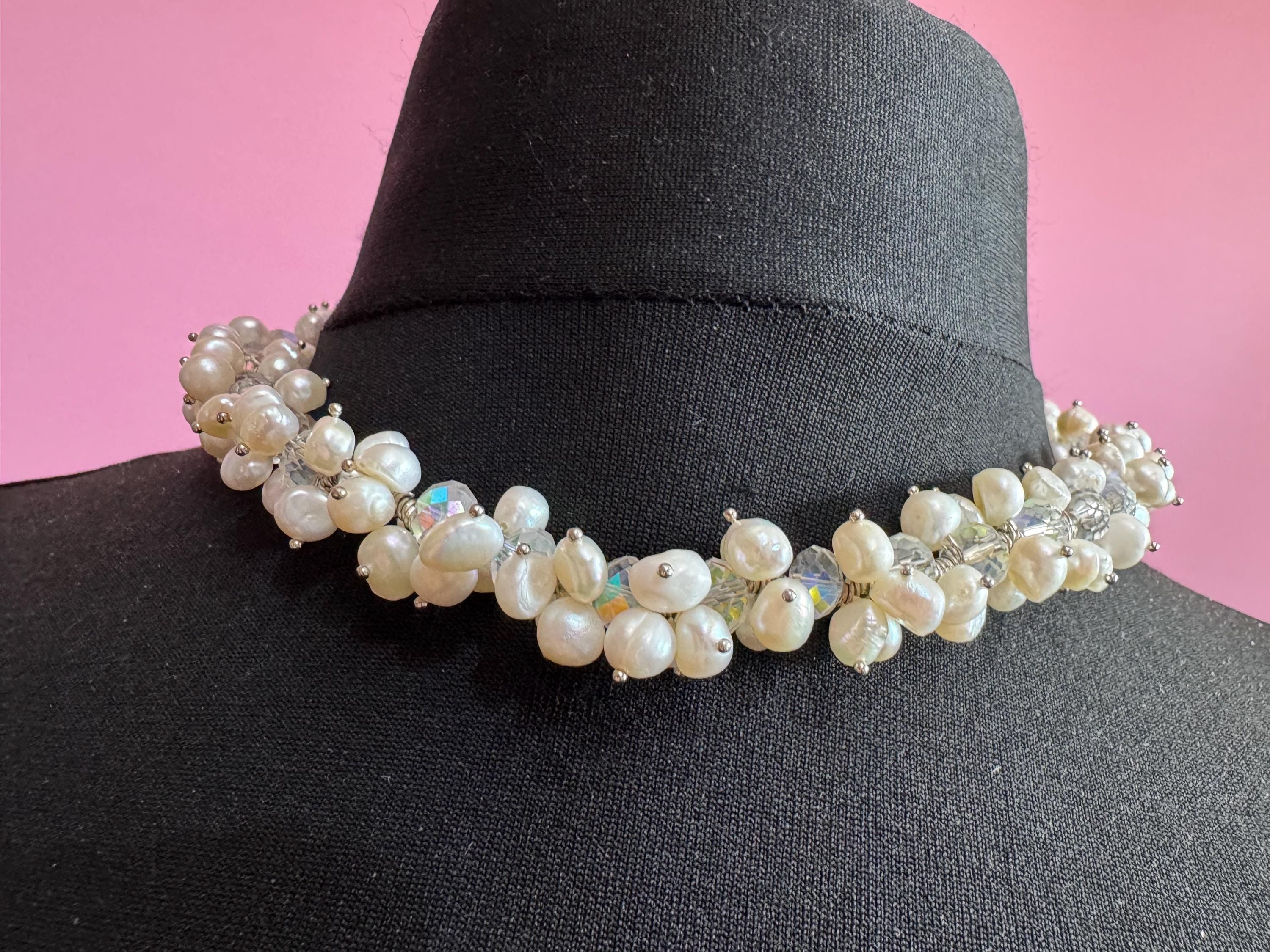Vintage cream genuine freshwater pearl cluster bead choker necklace with faceted glass beads and captains clasp