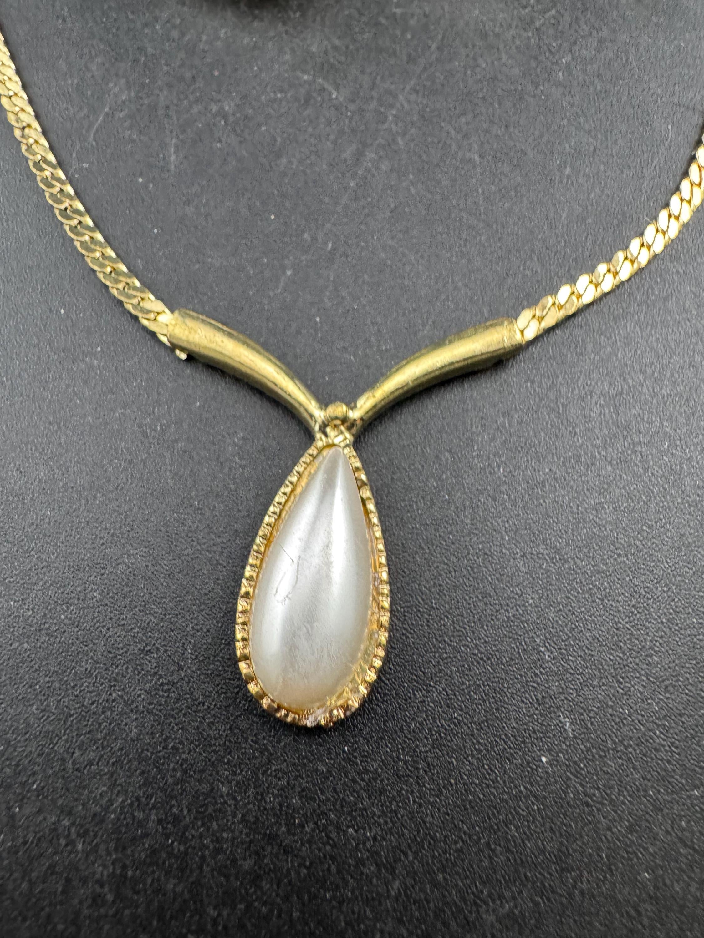 retro gold tone faux pearl jewellery set, pierced earrings, brooch and teardrop chain necklace, old shop stock