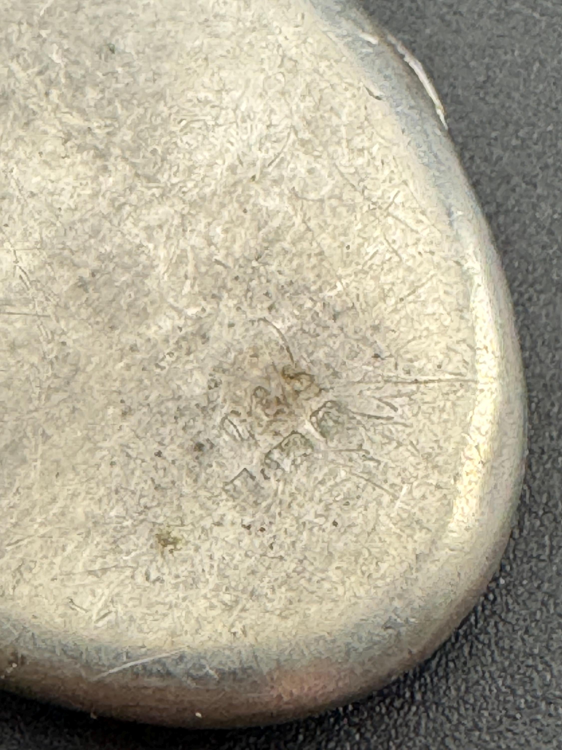 Vintage large photo Locket with engraved floral design, memorial keepsake stamp faded 12.1 grams