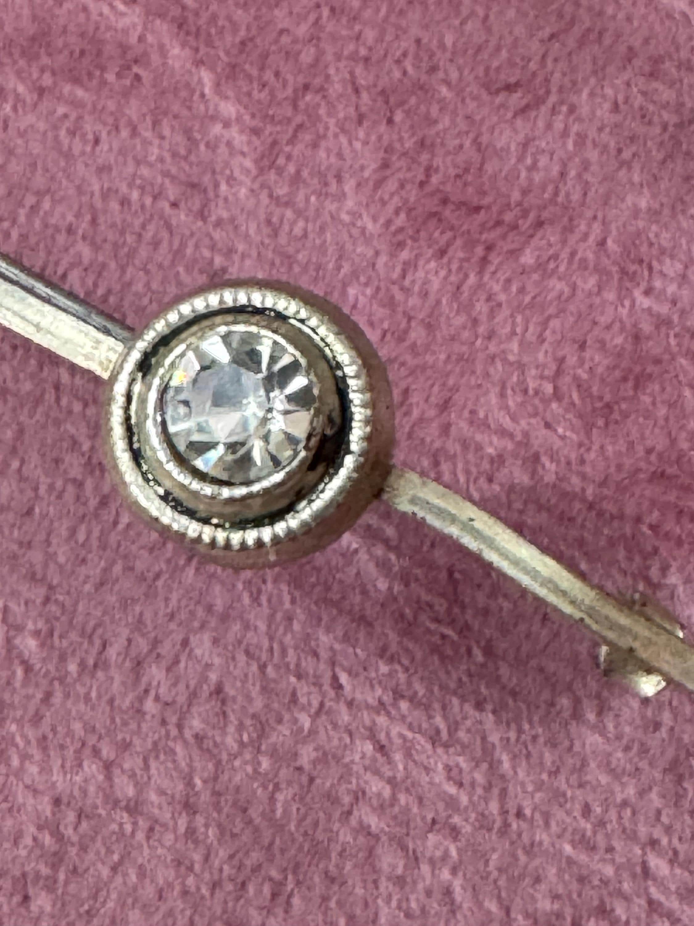 Vintage Silver tone clear dainty rhinestone Bar Brooch 7cm