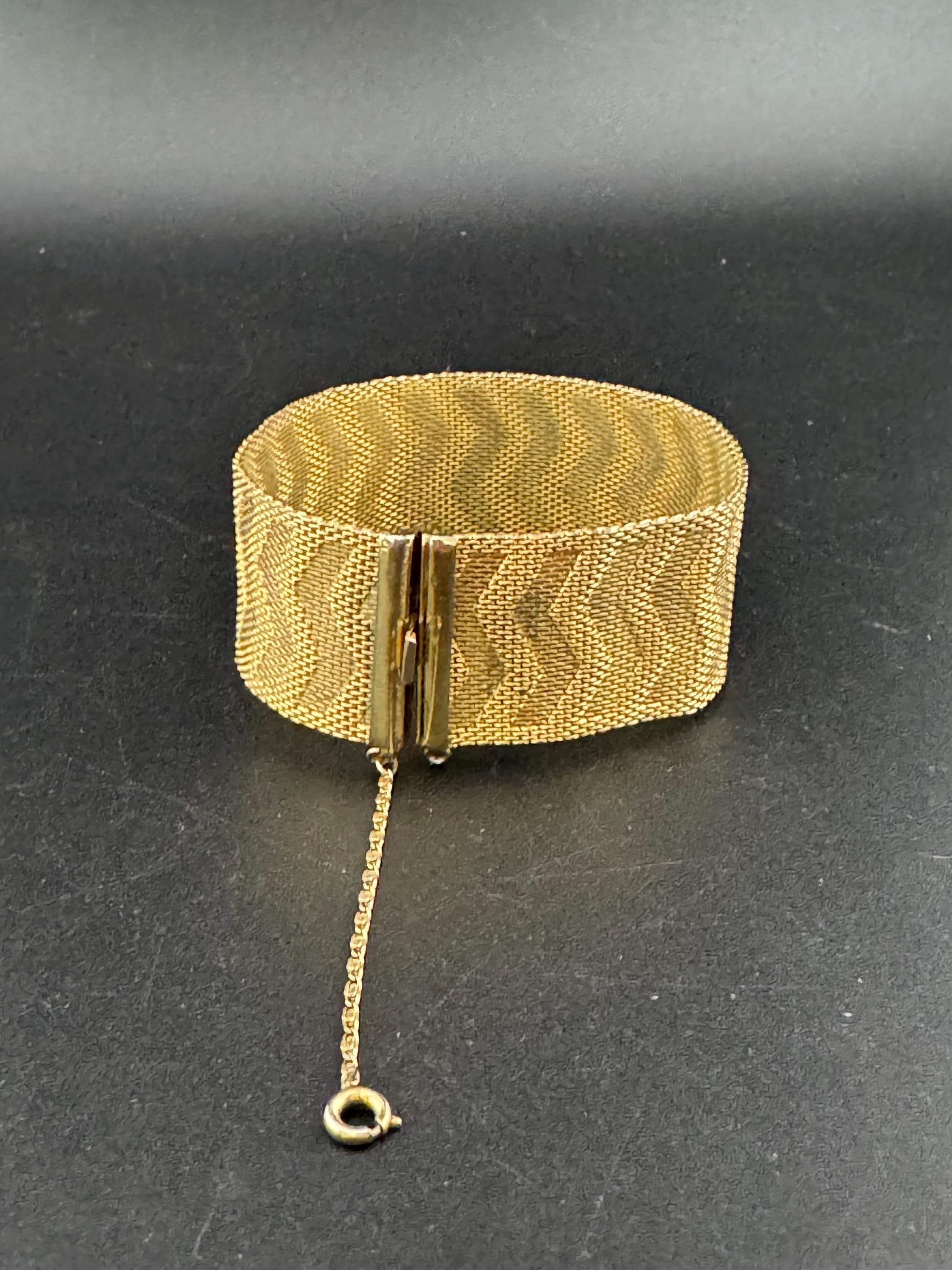 wide mesh flat link bracelet, Vintage gold tone 24mm
