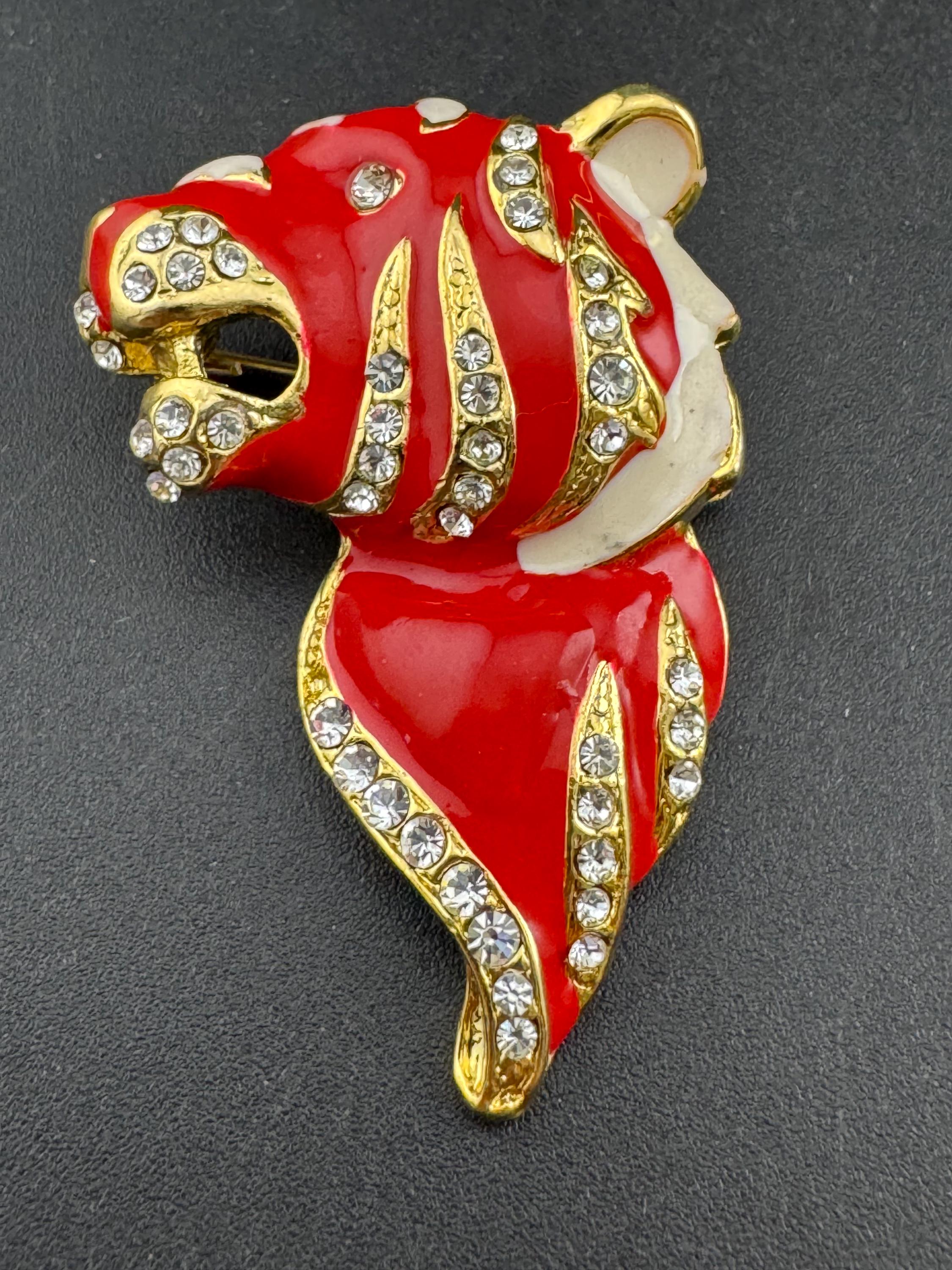 Vintage big cat Tiger Brooch: Rhinestone Red enamel