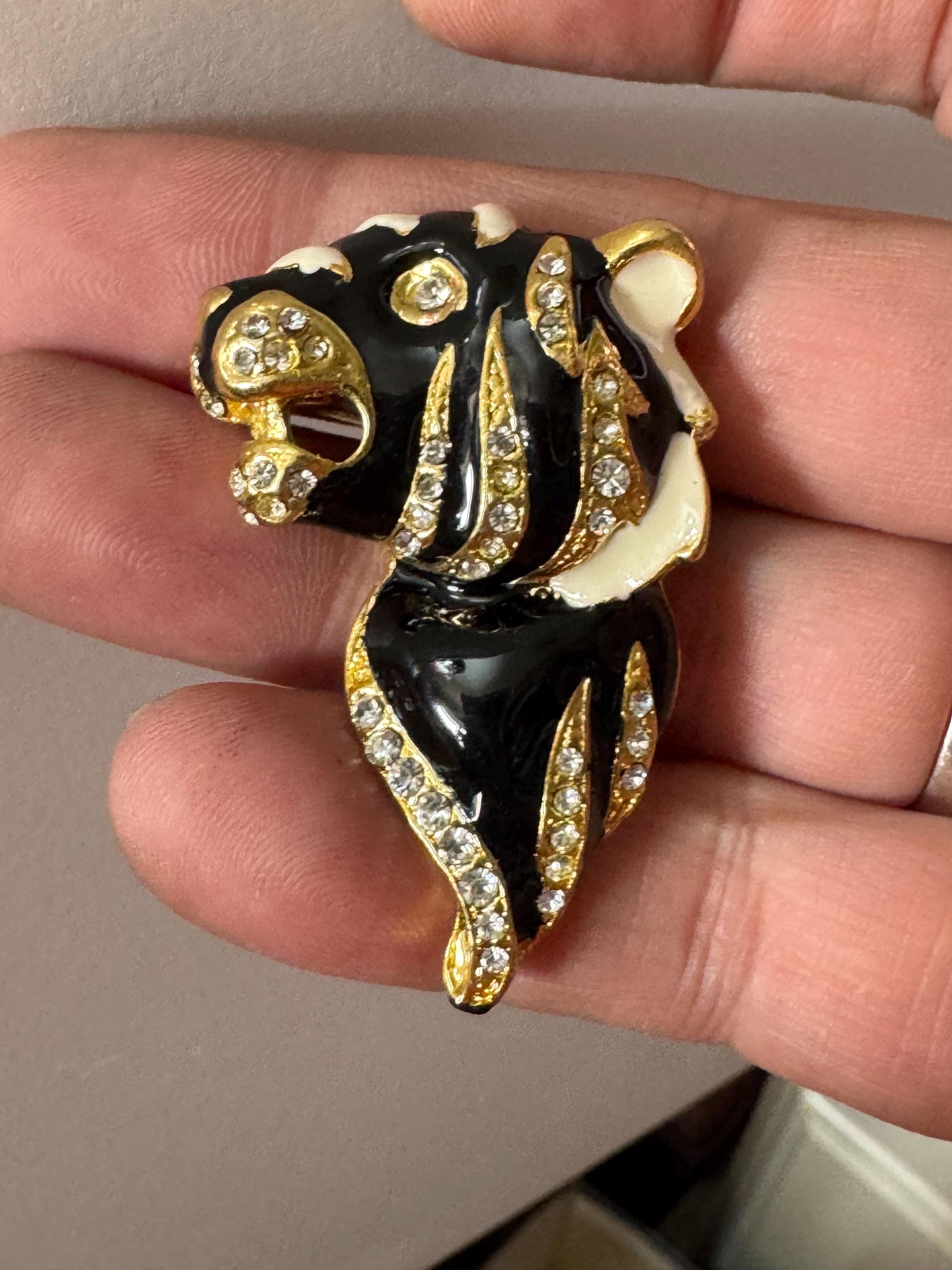 Vintage Rhinestone black Tiger Brooch: Enamel Big Cat, Gold Tone