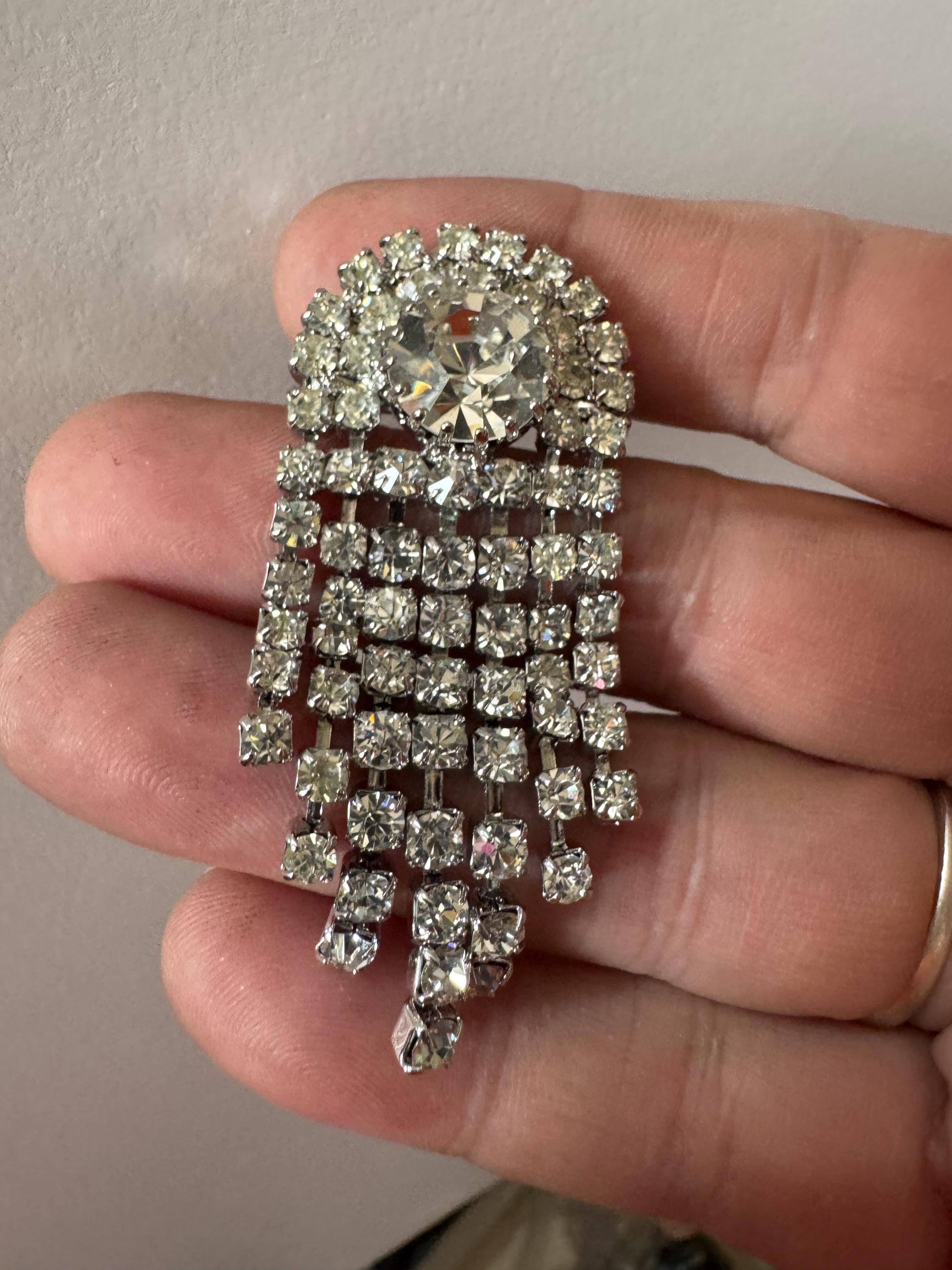 1980s Swarovski Diamanté Tassel Brooch: Art Deco Silver Tone