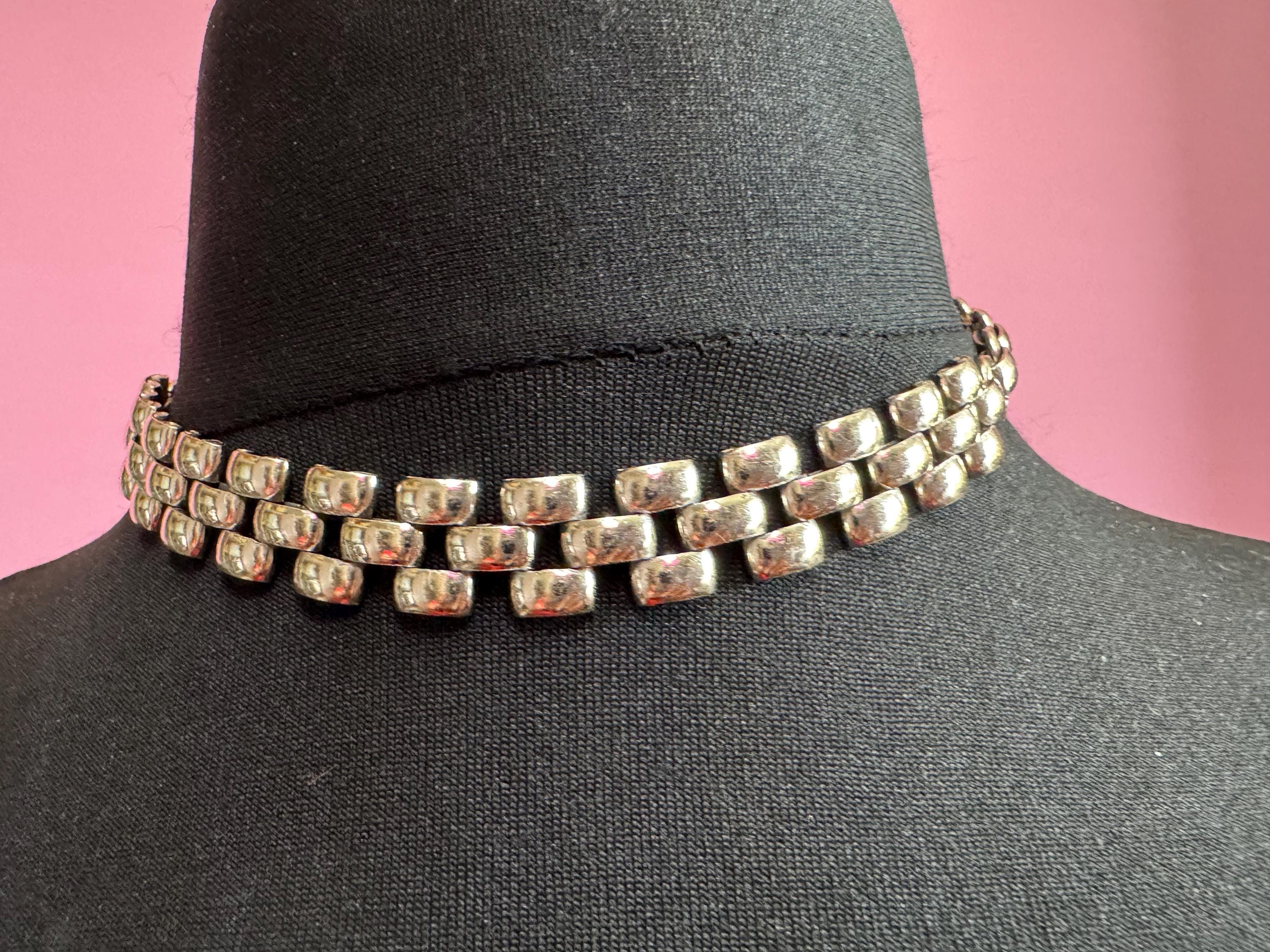 Panther link silver Necklace: White Enamel vintage