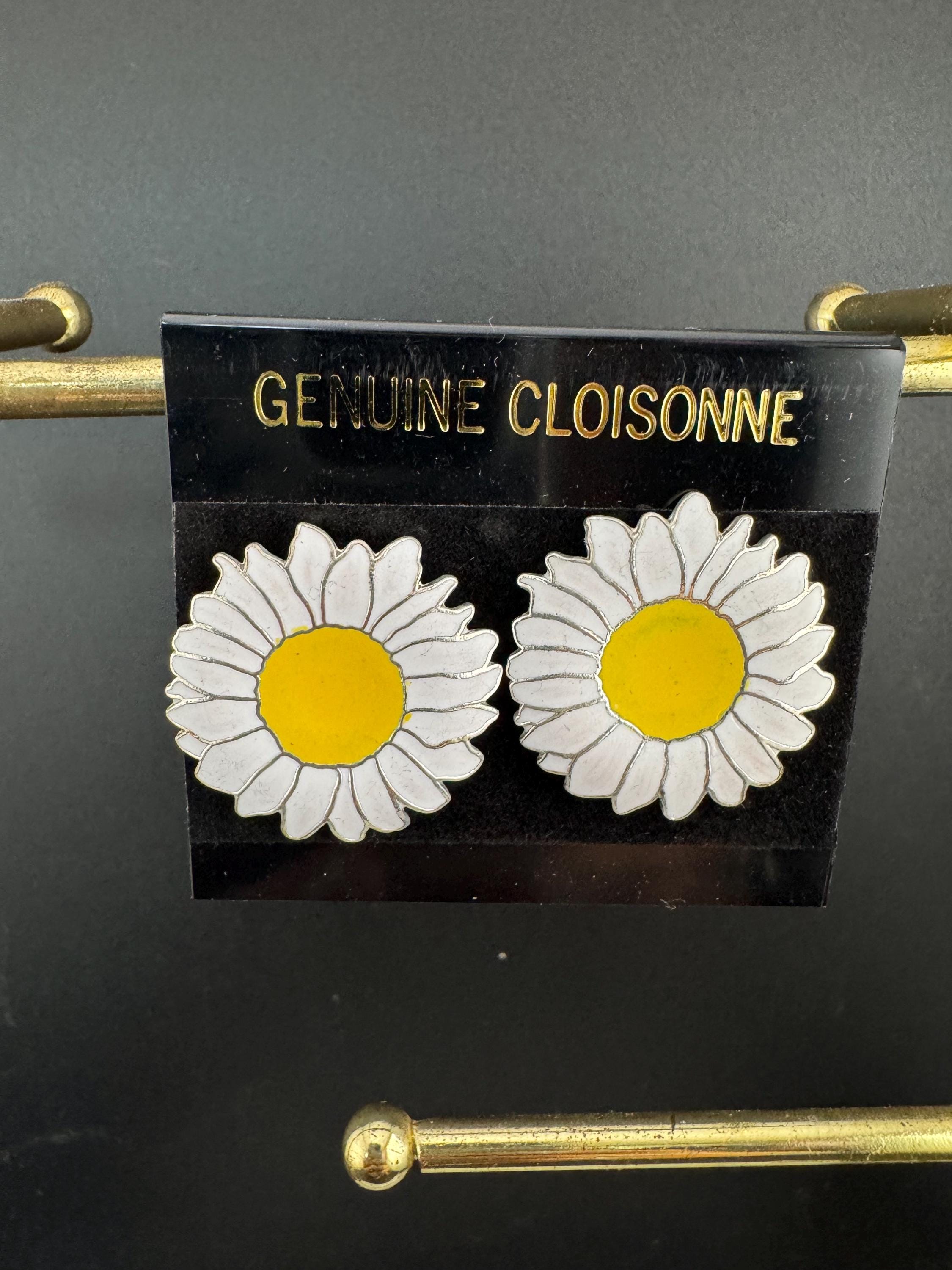Vintage 3cm yellow and white cloisonné enamel gold tone daisy flower clip on earrings, 1980s old unused shop stock