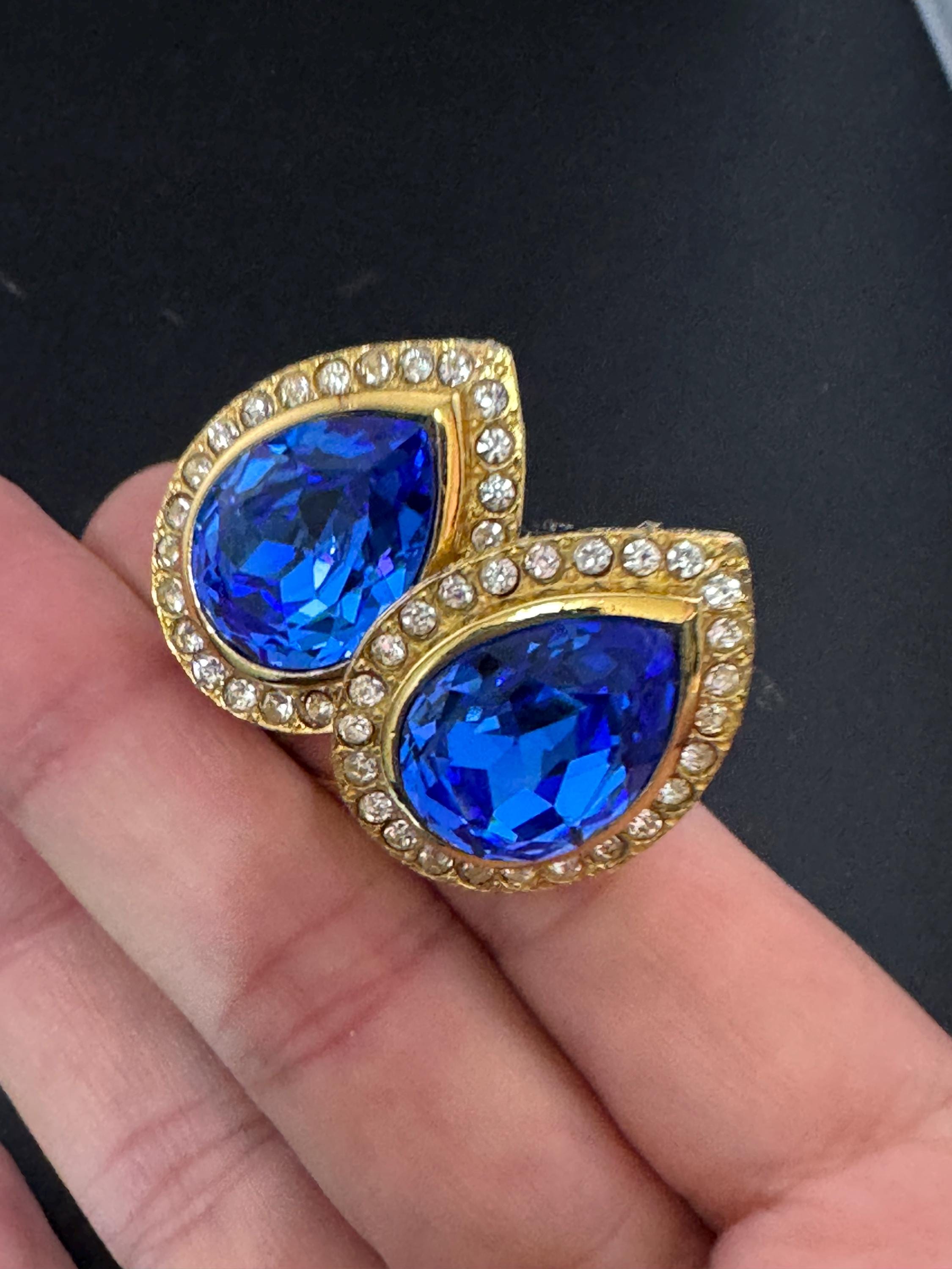 Vintage Art Deco Swarovski Crystal Shoe Clips: Sapphire Bluette Pair