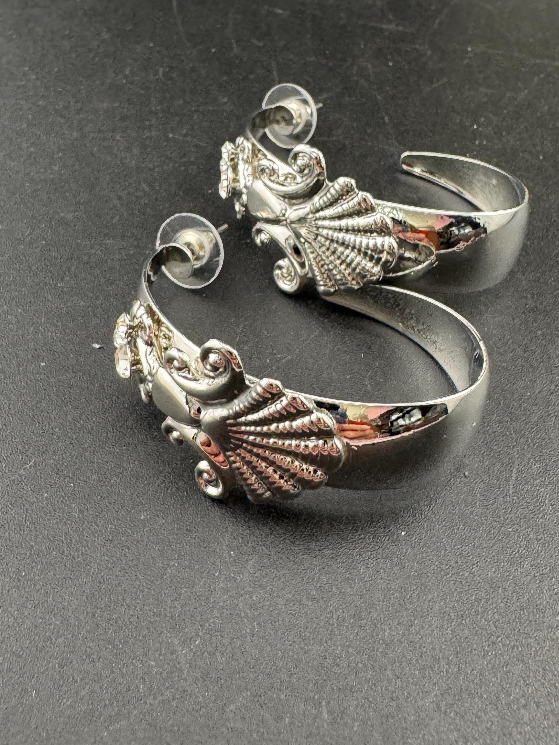oversized vintage 80s bright silver tone 5cm large gold hoop earrings with clear diamanté and seashell design, nautical mermaid vibes!