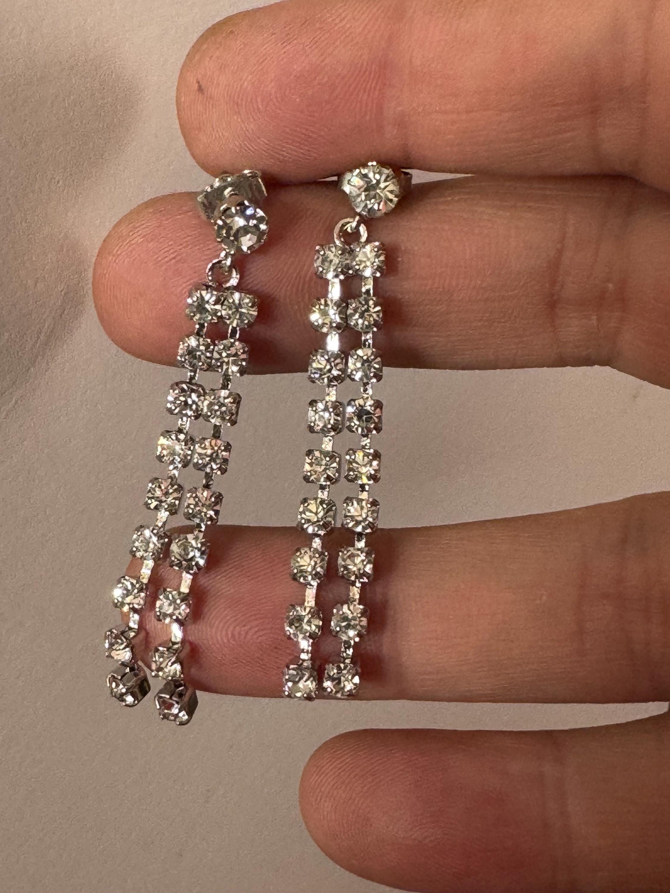 Vintage clear claw set Swarovski crystal rhinestone paste diamanté dangly pierced drop earrings , silver tone