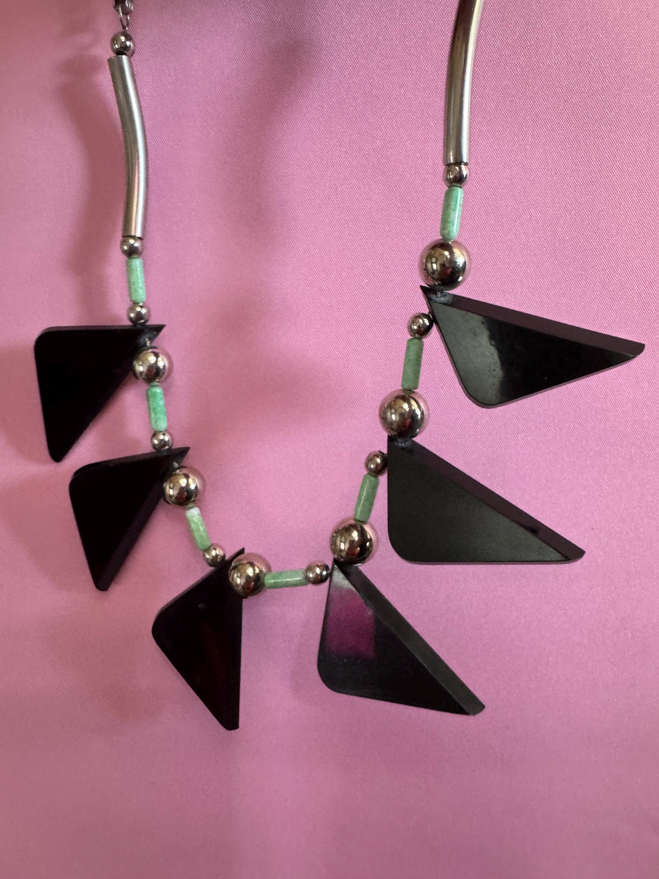 Art deco Jakob Bengel modernist Chrome silver tone metal 1920s black and Green galalith plastic triangular beaded geometric bead necklace