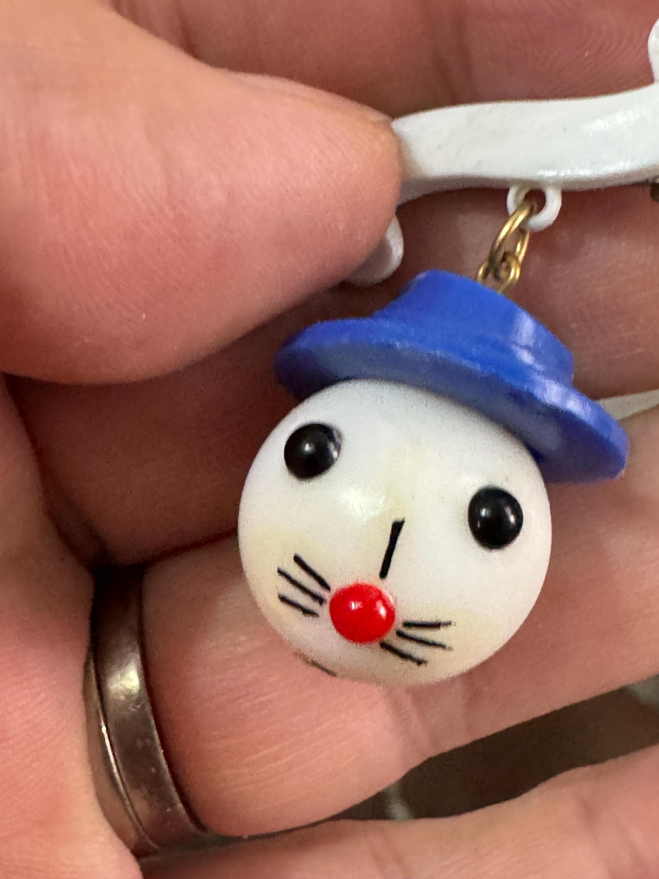 Vintage Kitsch Rabbit Brooch: 1940s Blue Hat Plastic Pin