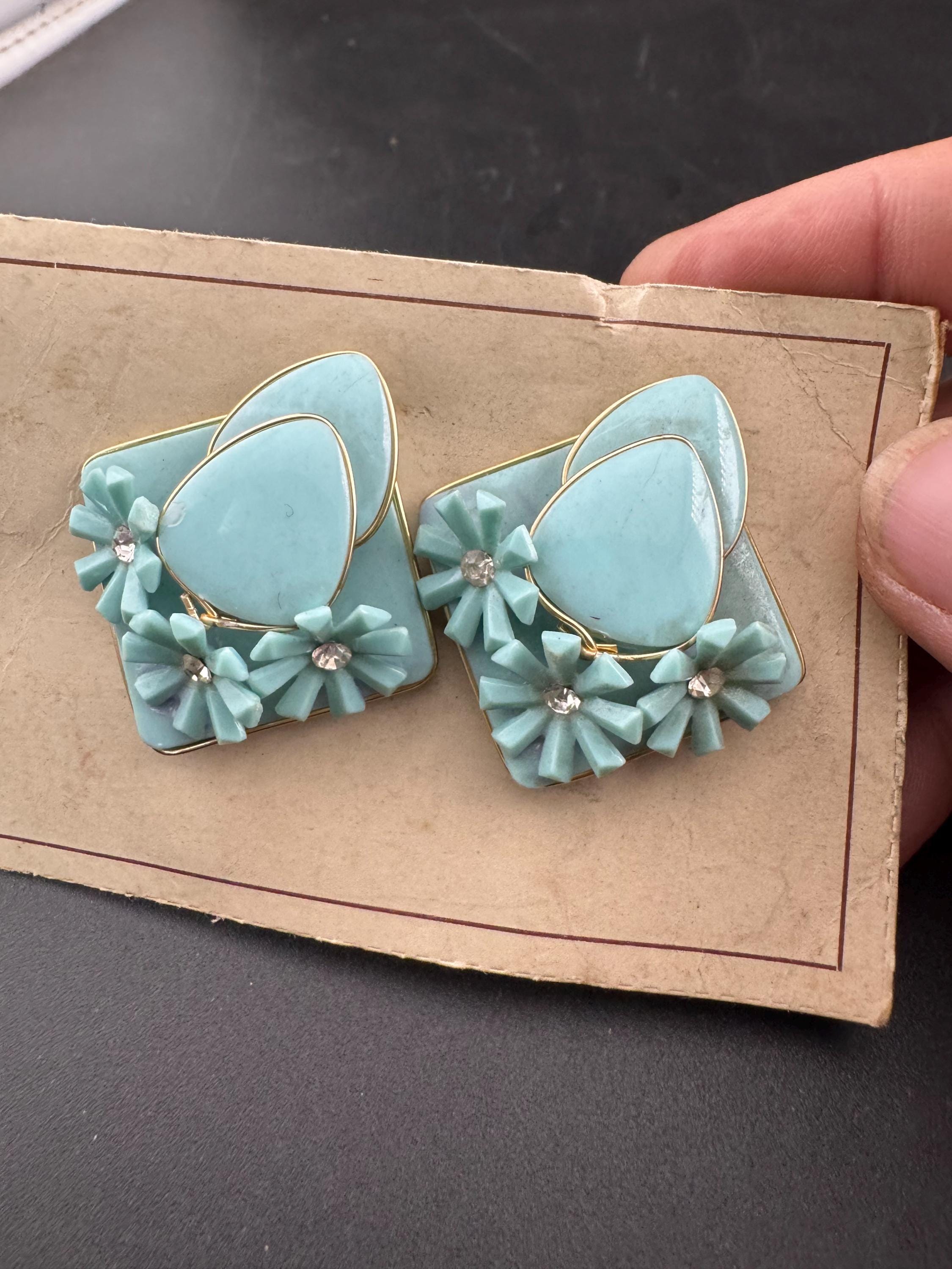 Oversized 4cm square turquoise blue hard plastic big clip on stud earrings with diamanté 1950s gold tone trim