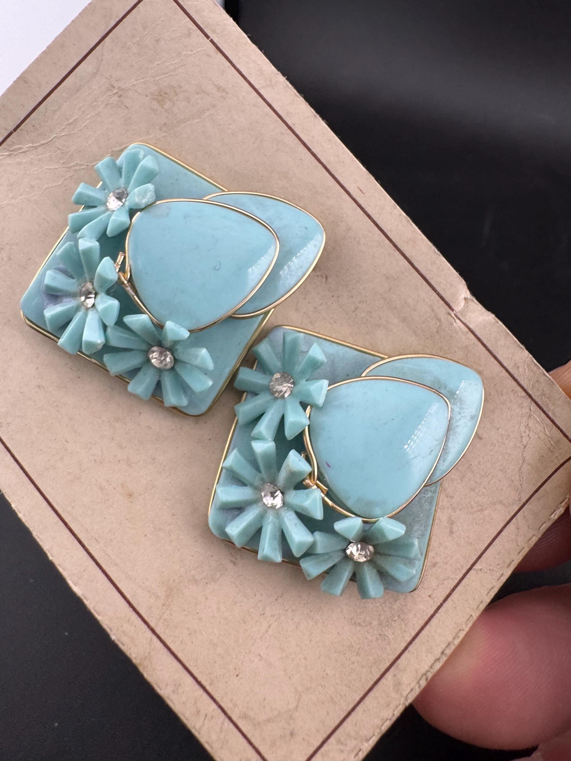Oversized 4cm square turquoise blue hard plastic big clip on stud earrings with diamanté 1950s gold tone trim