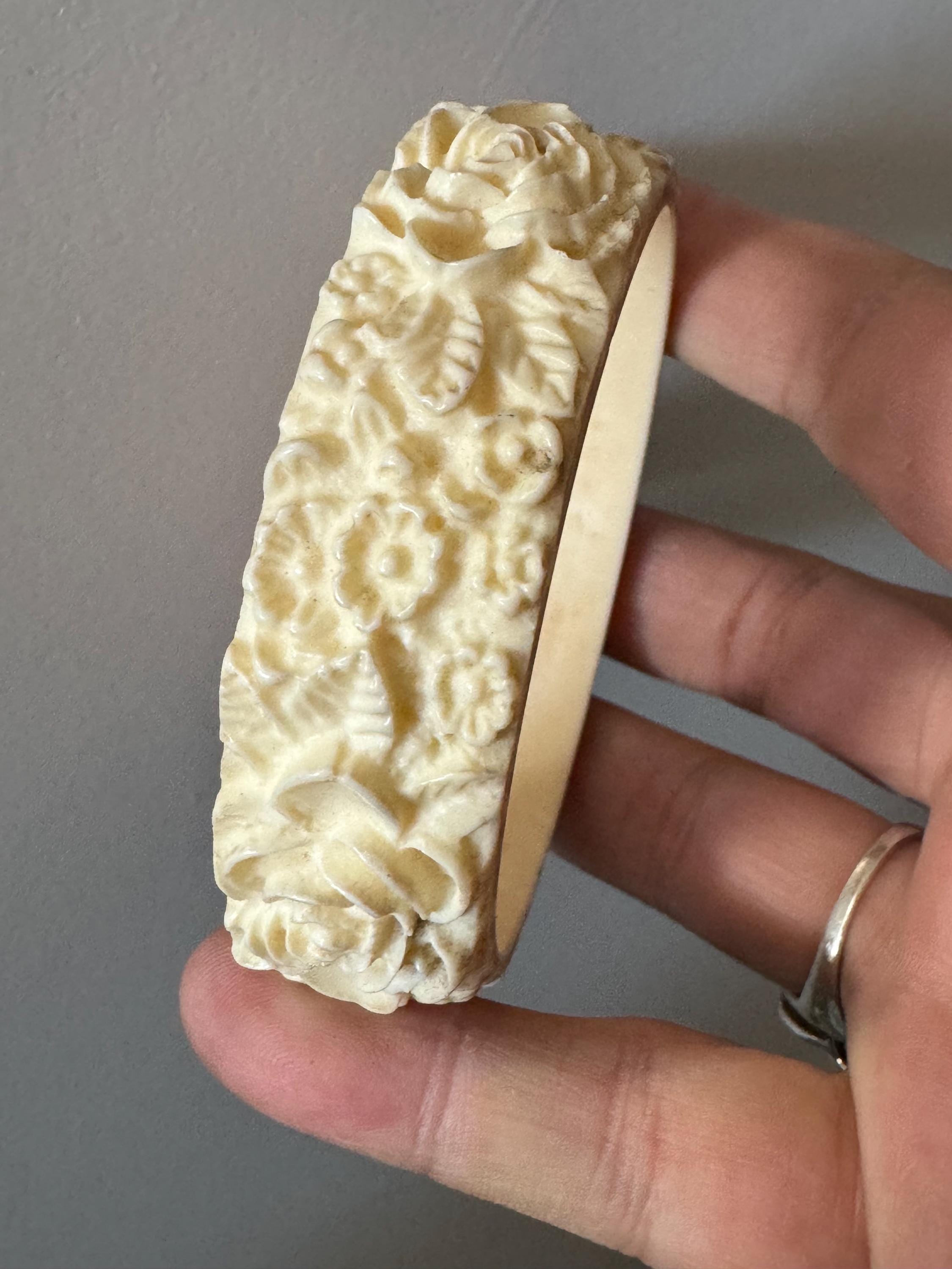 Antique Vintage Early Plastic Faux Bone Horn Celluloid Carved Detailed Floral Bangle Bracelet