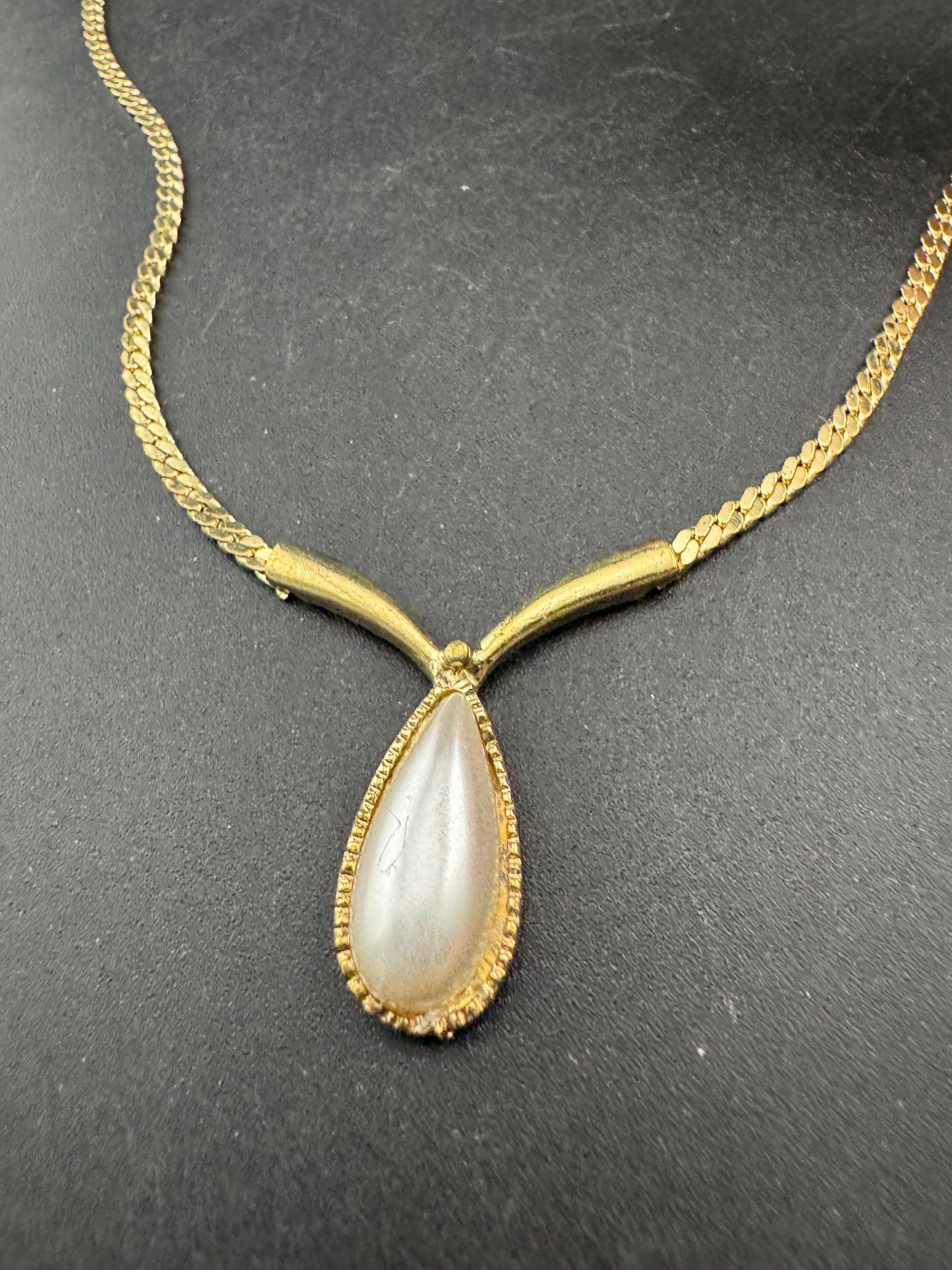 retro gold tone faux pearl jewellery set, pierced earrings, brooch and teardrop chain necklace, old shop stock