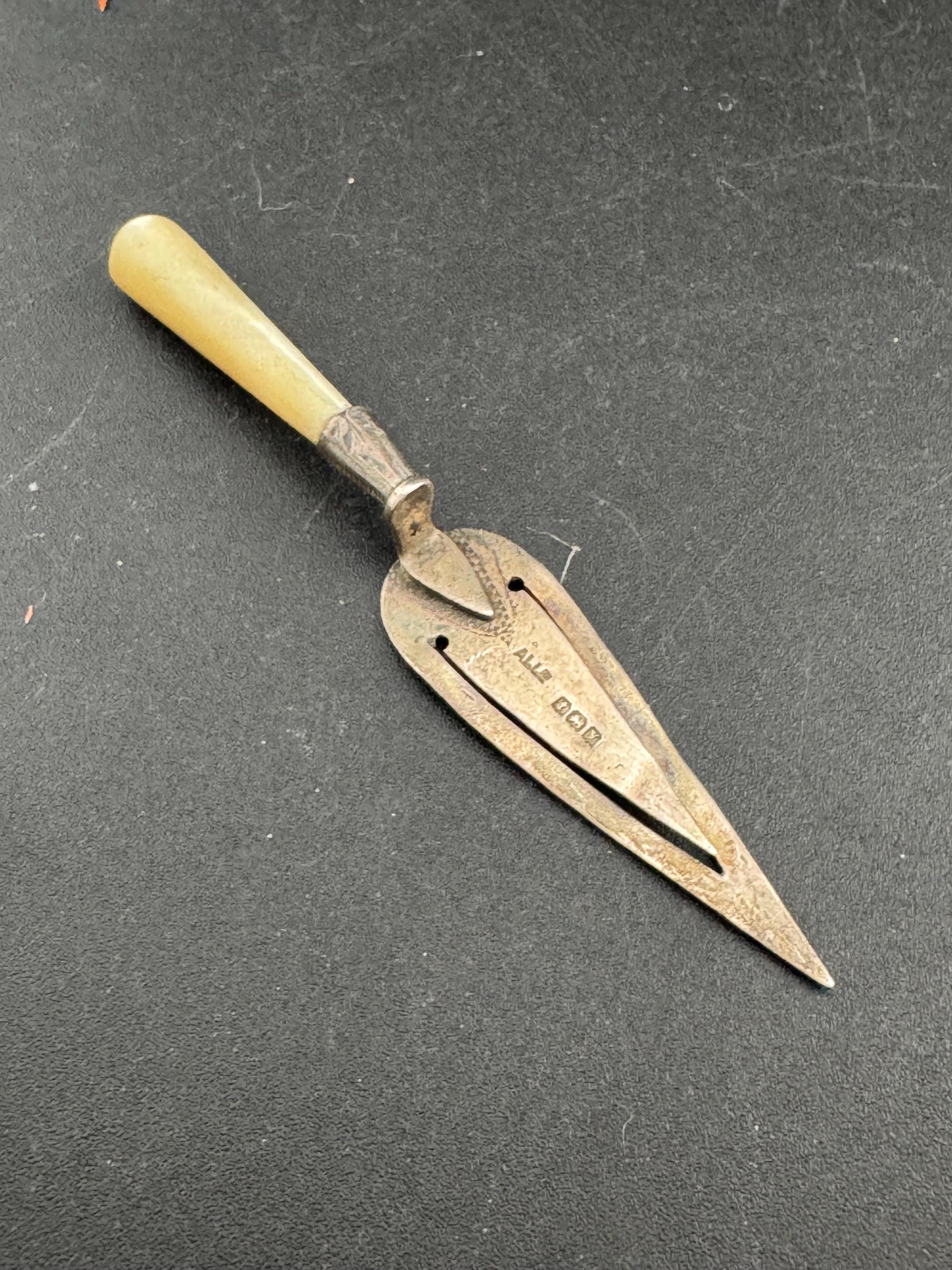 Vintage 925 sterling silver antique novelty mother of pearl trowel book mark page marker full hallmarks