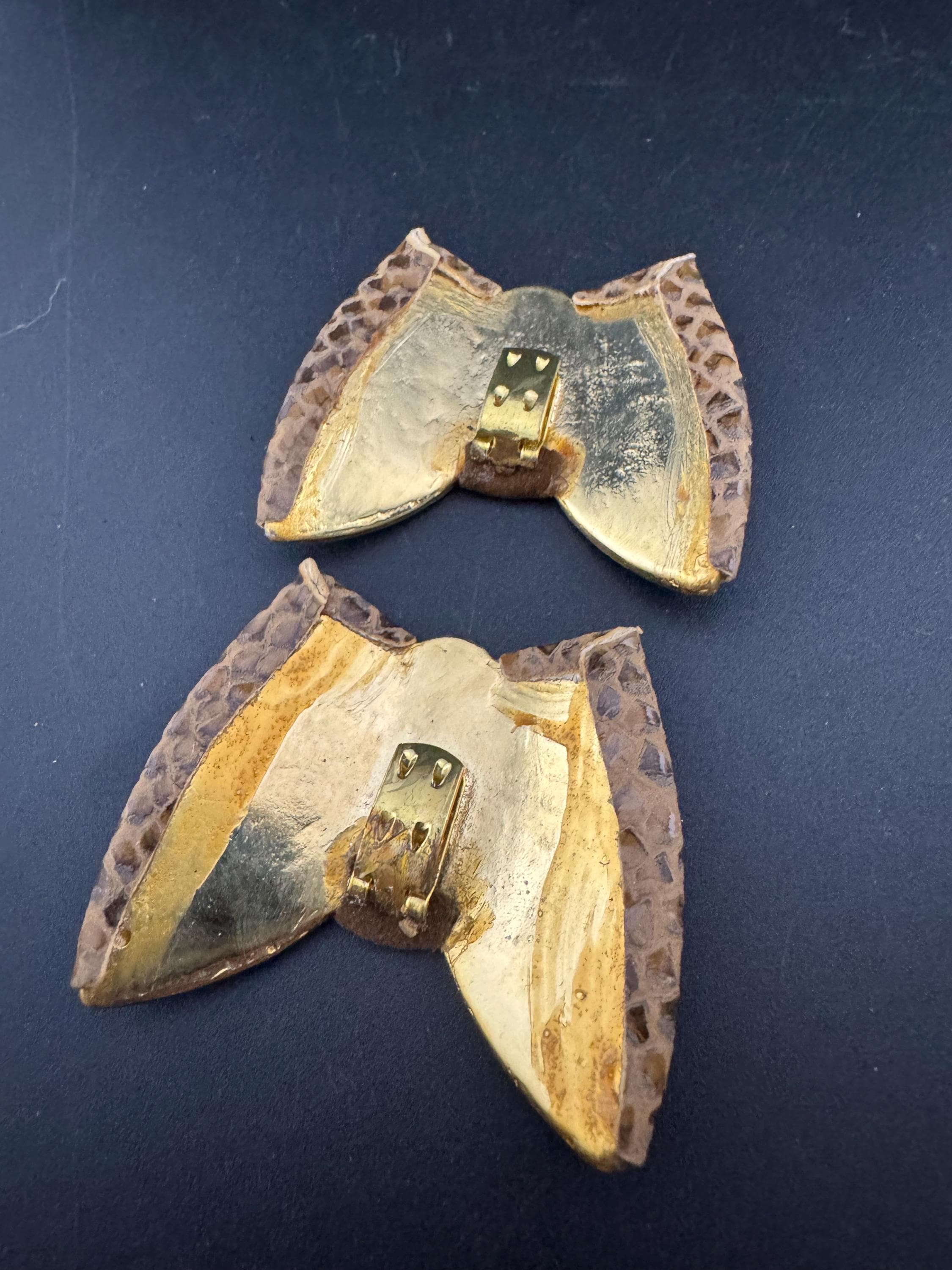 Vintage Pair of brown tan suede leather and gold tone metal shoe clips