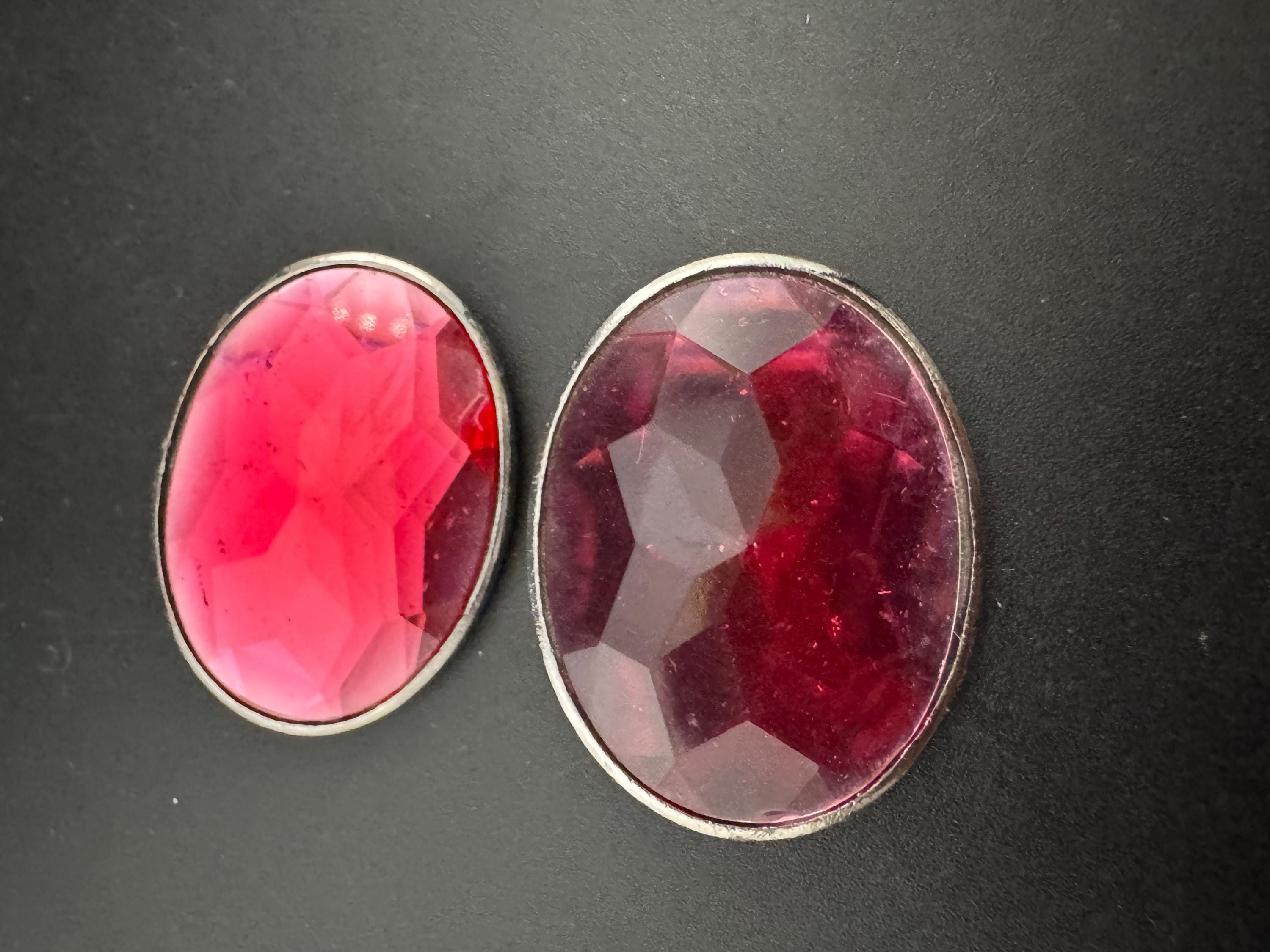 Vintage pair of silver tone hot bright pink gemset oval shoe clips , Glass diamante rhinestone paste shoe trims with stones
