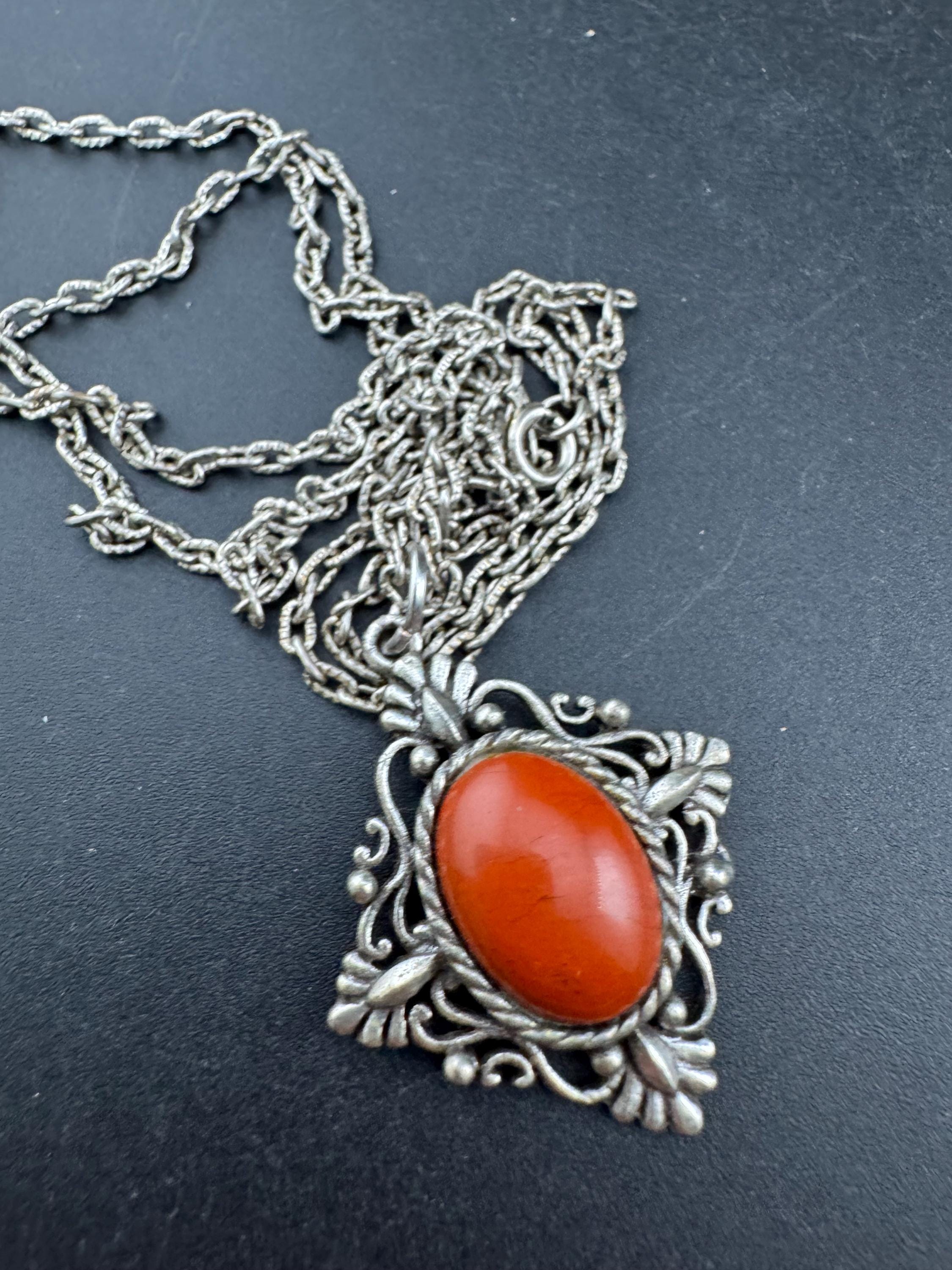 Vintage steel necklace Modernist silver tone chain with central terracotta brown cabochon Mid Century. Celtic style