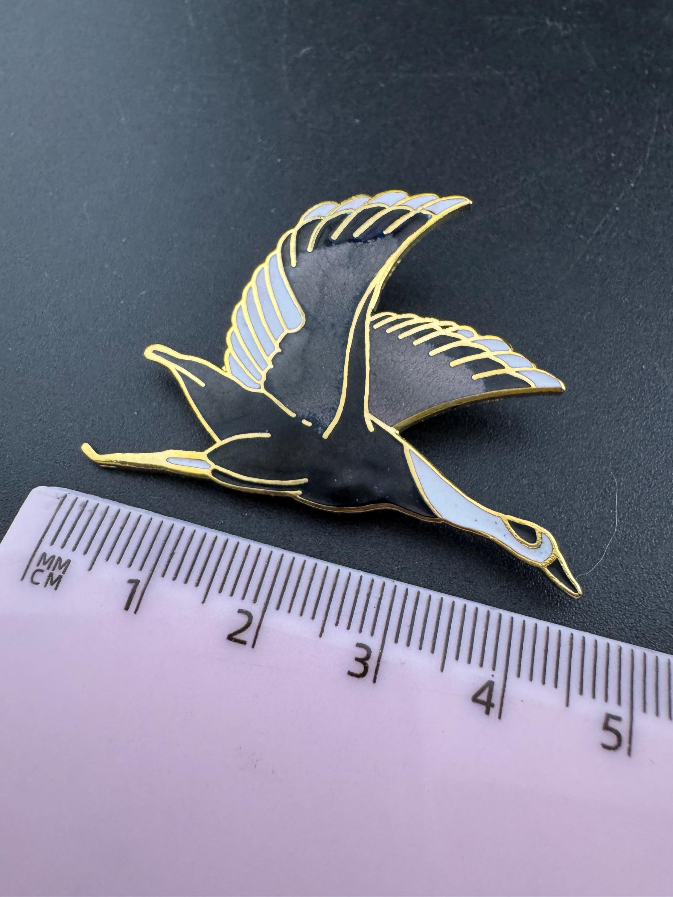 1980s Japanese Cloisonné Crane Brooch: Grey, Black & Gold Tone