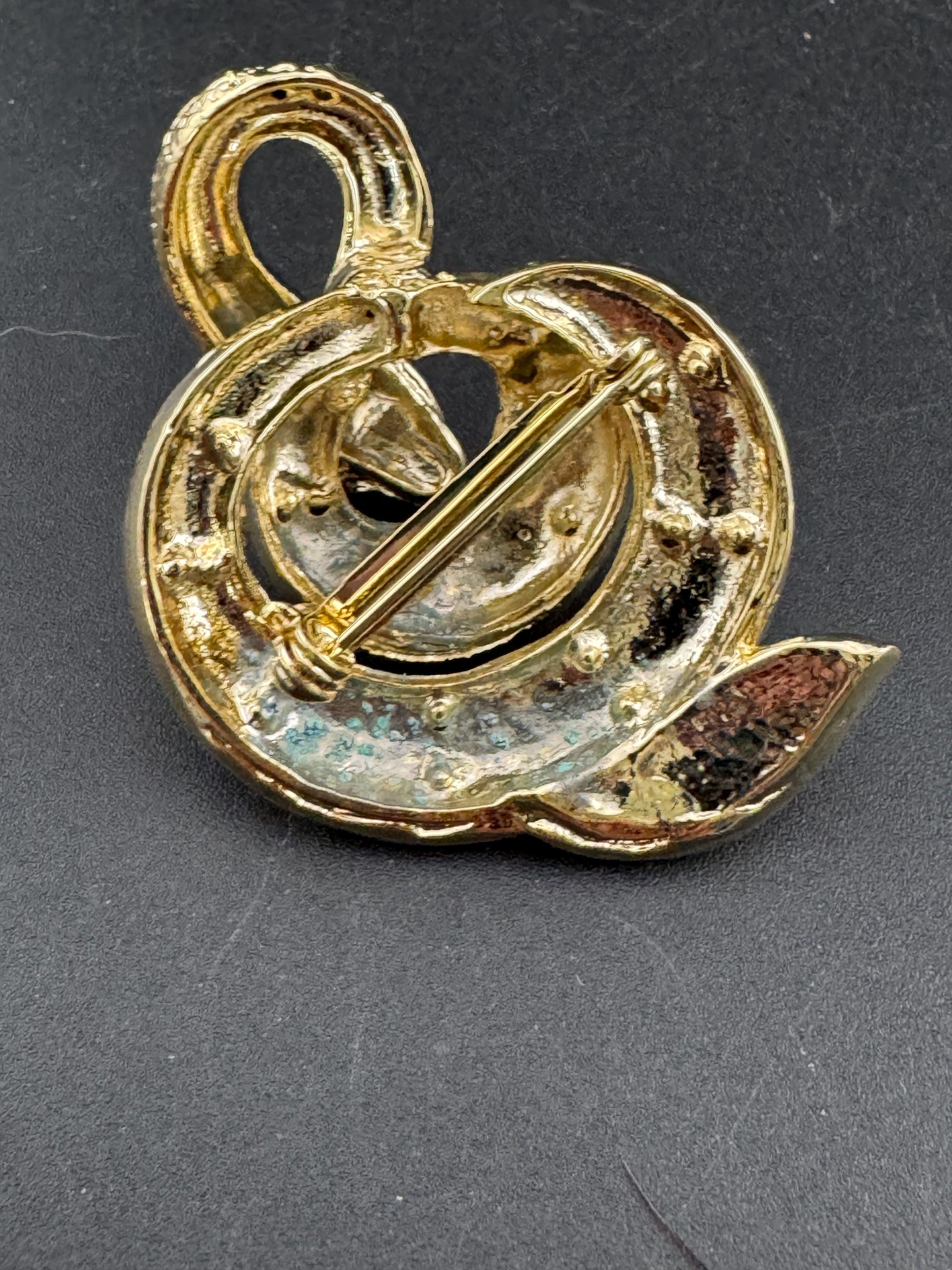 Vintage Rhinestone Snake Brooch: Gold Tone black enamel