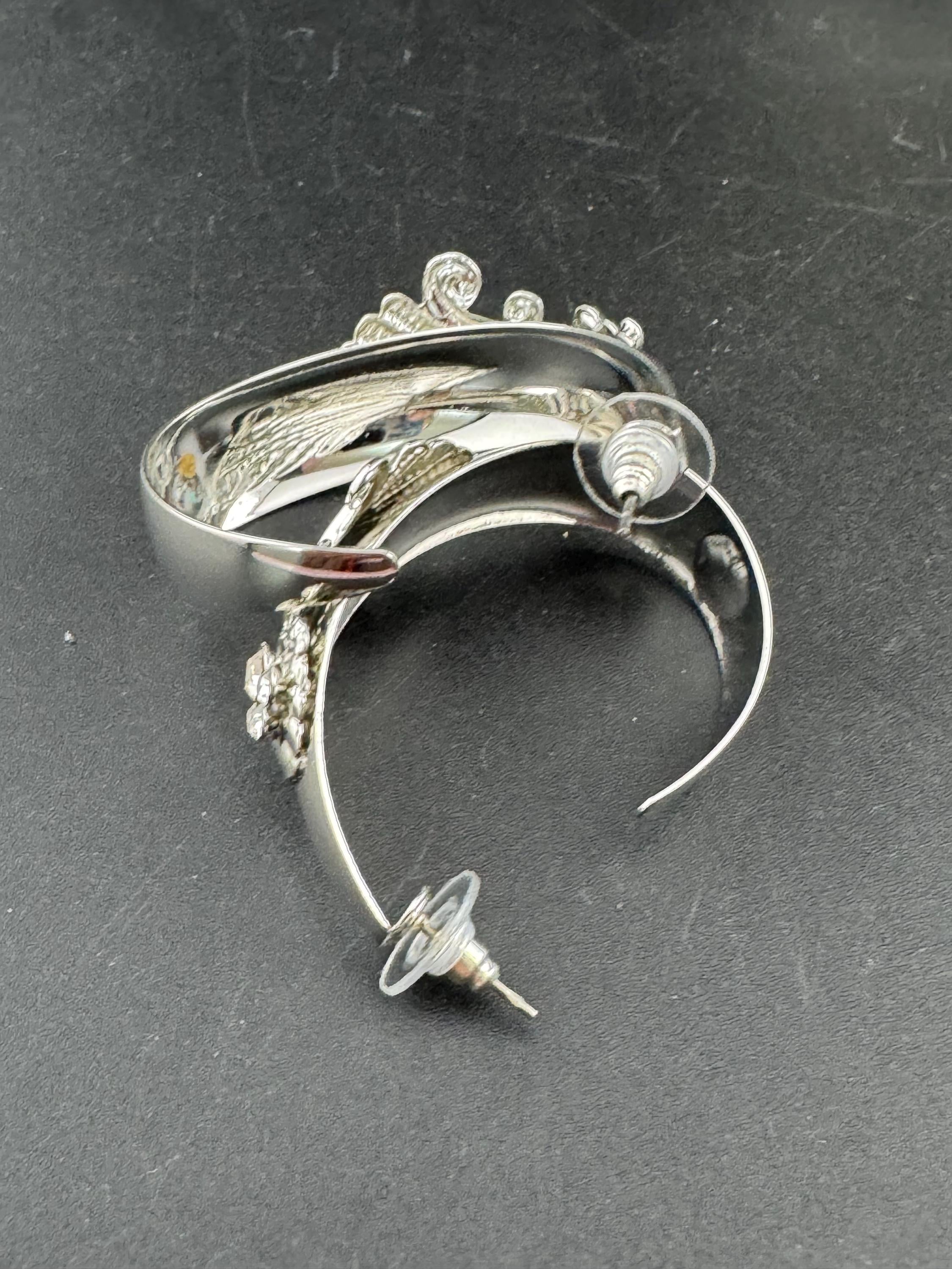 oversized vintage 80s bright silver tone 5cm large gold hoop earrings with clear diamanté and seashell design, nautical mermaid vibes!