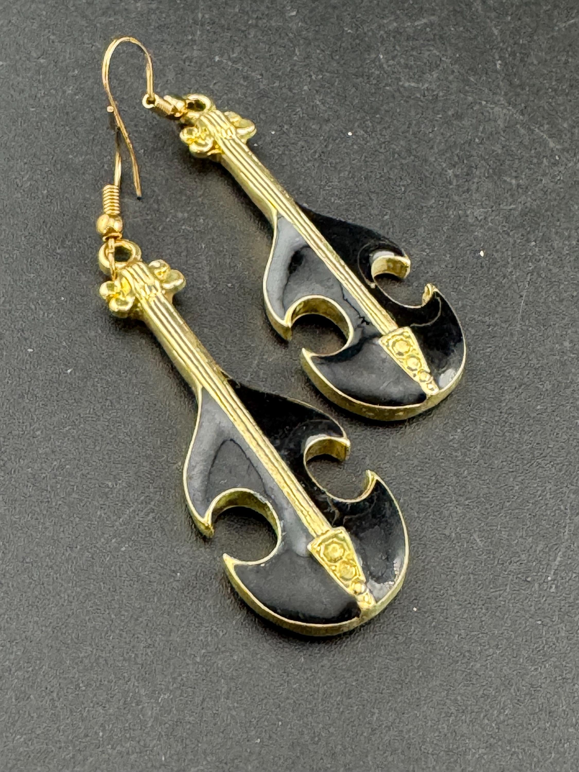 vintage 1980s black enamel long dangly novelty guitar earrings, for pierced ears, gold tone