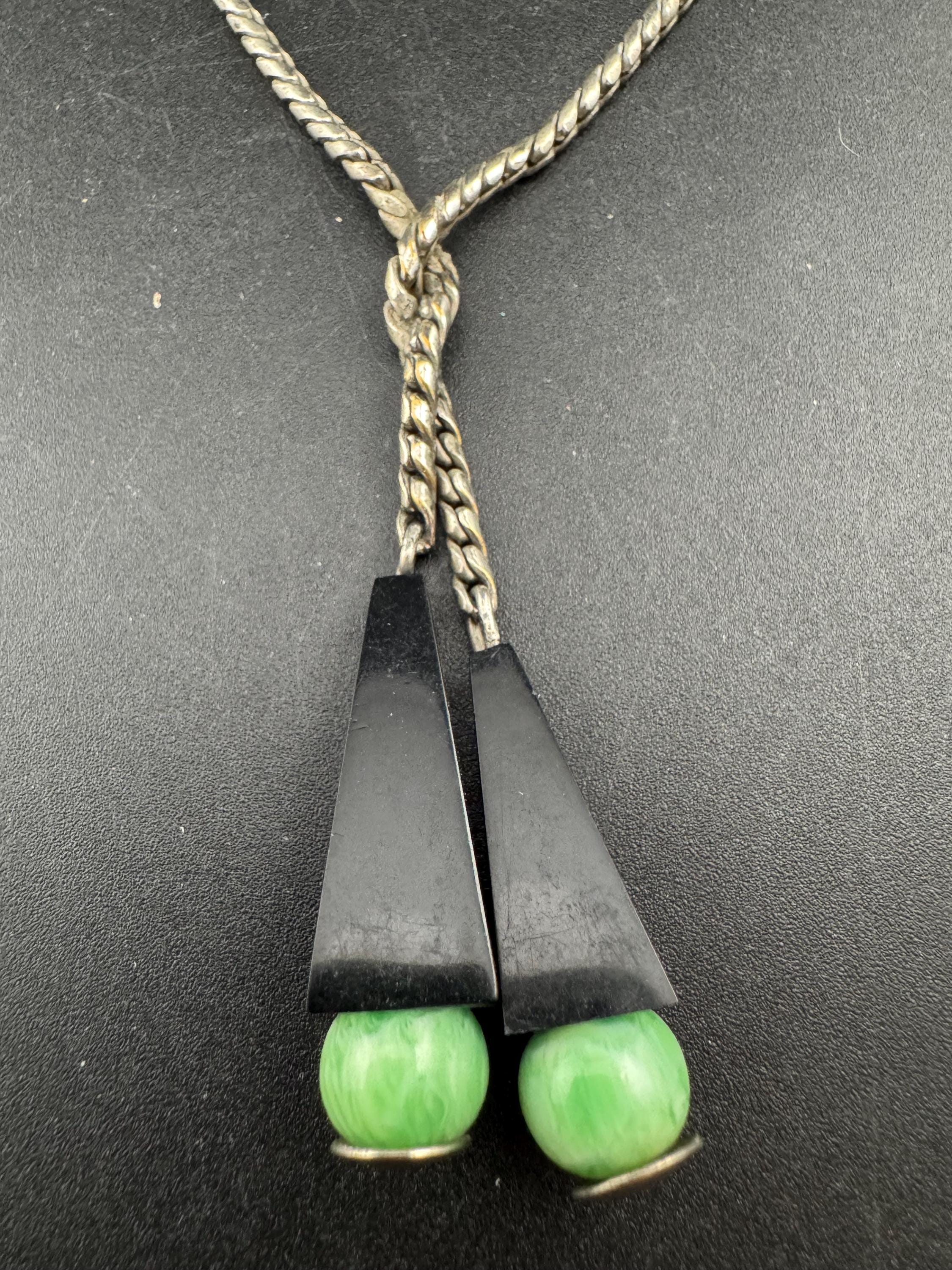 Petite fit Art deco Jakob Bengel modernist Chrome silver metal 1920s black and Green galalith plastic teardrop geometric bead necklace