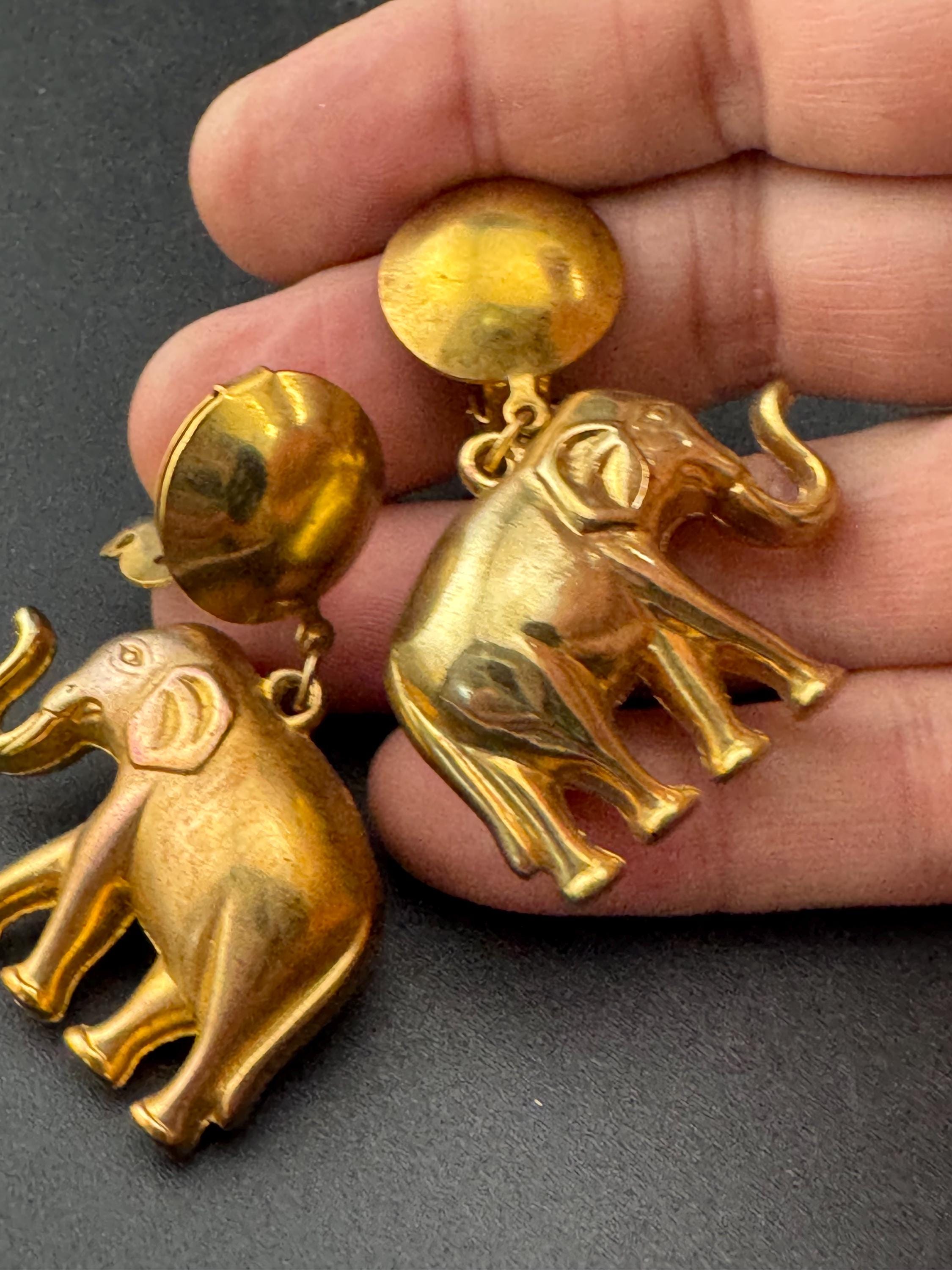 Vintage designer style oversized dangly elephant drop clip on earrings gold tone