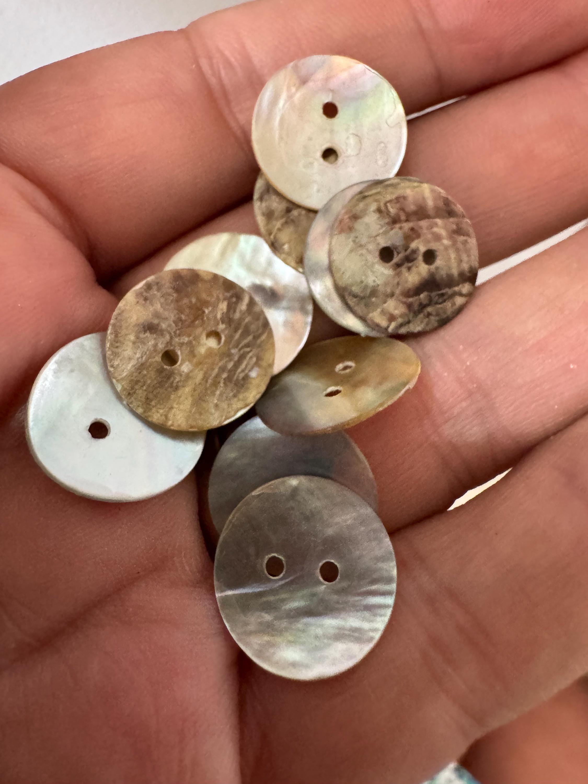 10 x 15mm small round natural MOP Mother of Pearl Buttons