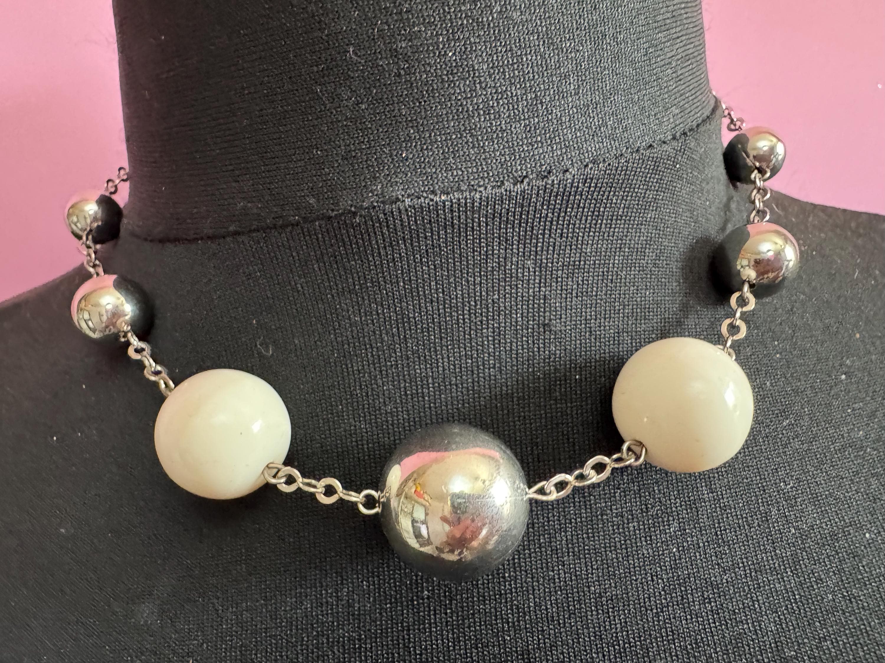 Genuine Czech silver Chromed deep white bead necklace jakob Bengel style