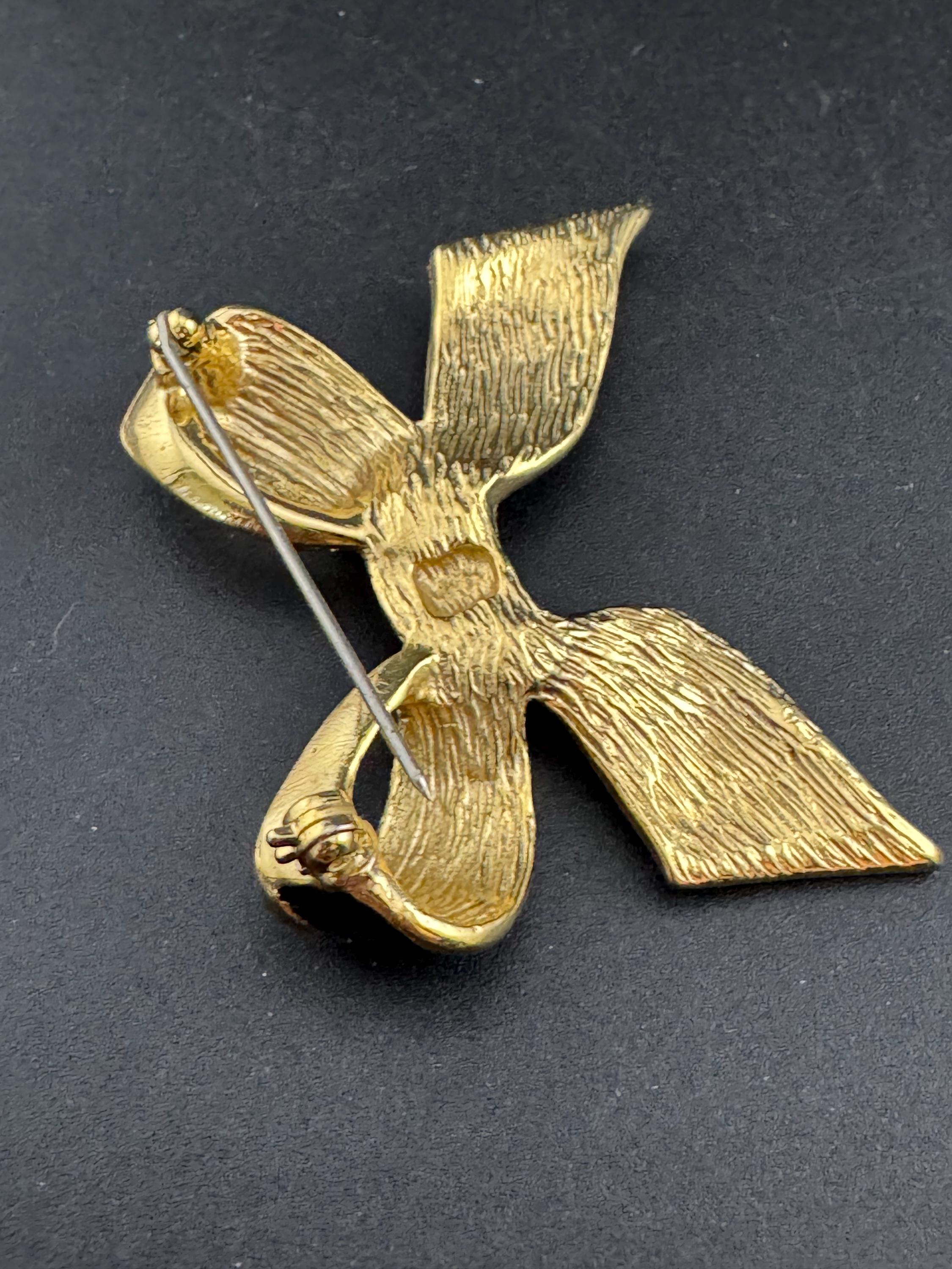 Vintage high end 5cm black Enamel gold tone bow brooch