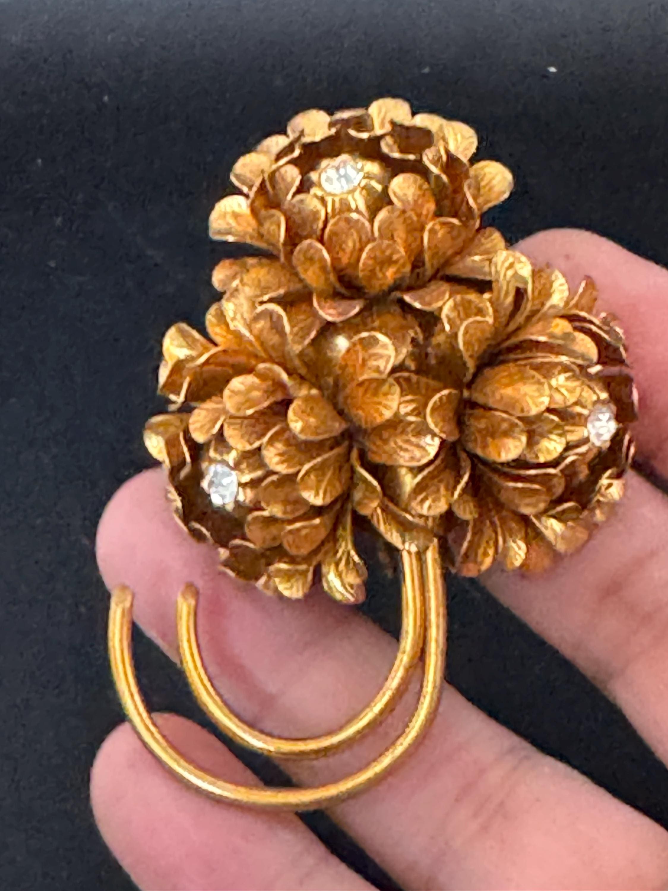 Antique large Art Deco brass fur Pin Clip Early 1930s 1940s faux furs