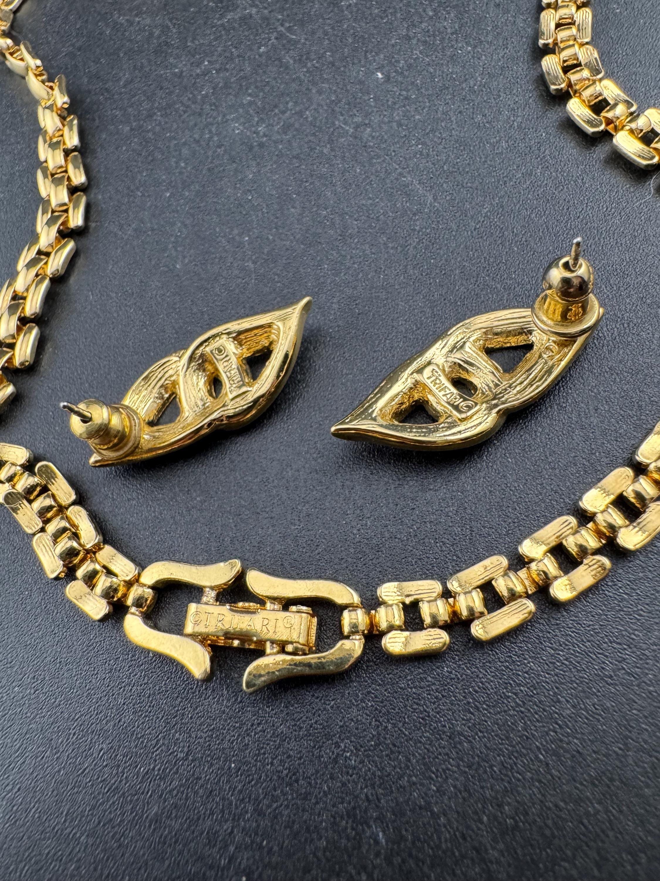 Signed TRIFARI designer black enamel crystal set necklace and matching earring set, Vintage 43cm