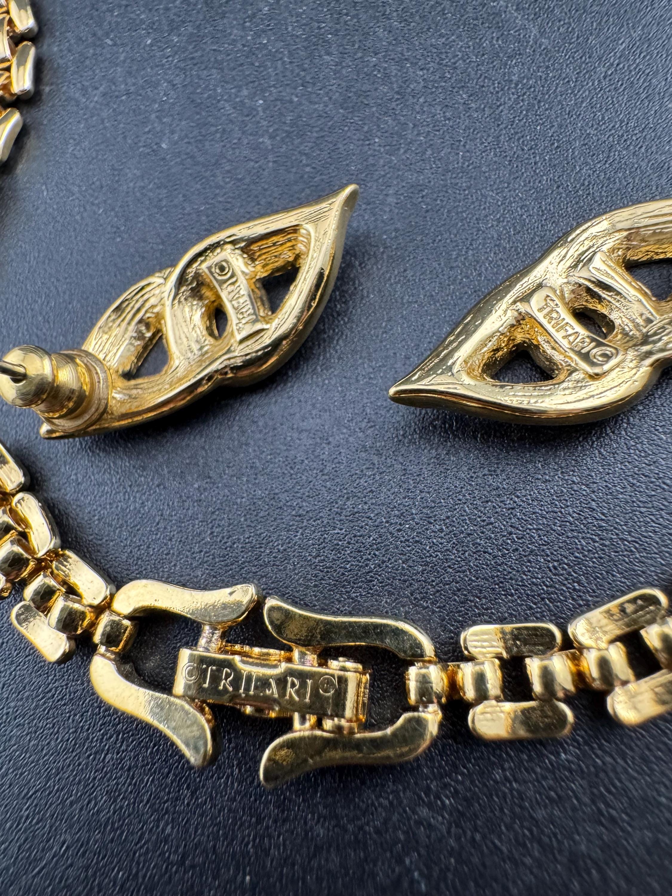Signed TRIFARI designer black enamel crystal set necklace and matching earring set, Vintage 43cm
