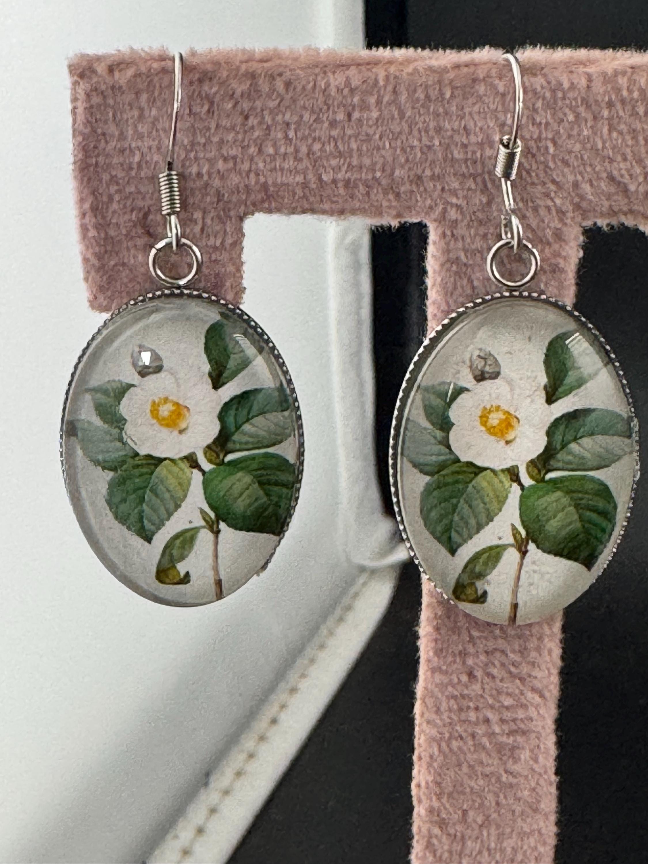White garden flowers handmade oval glass cabochon earrings, stainless steel, non tarnish earwires and fittings, ideal spring summer