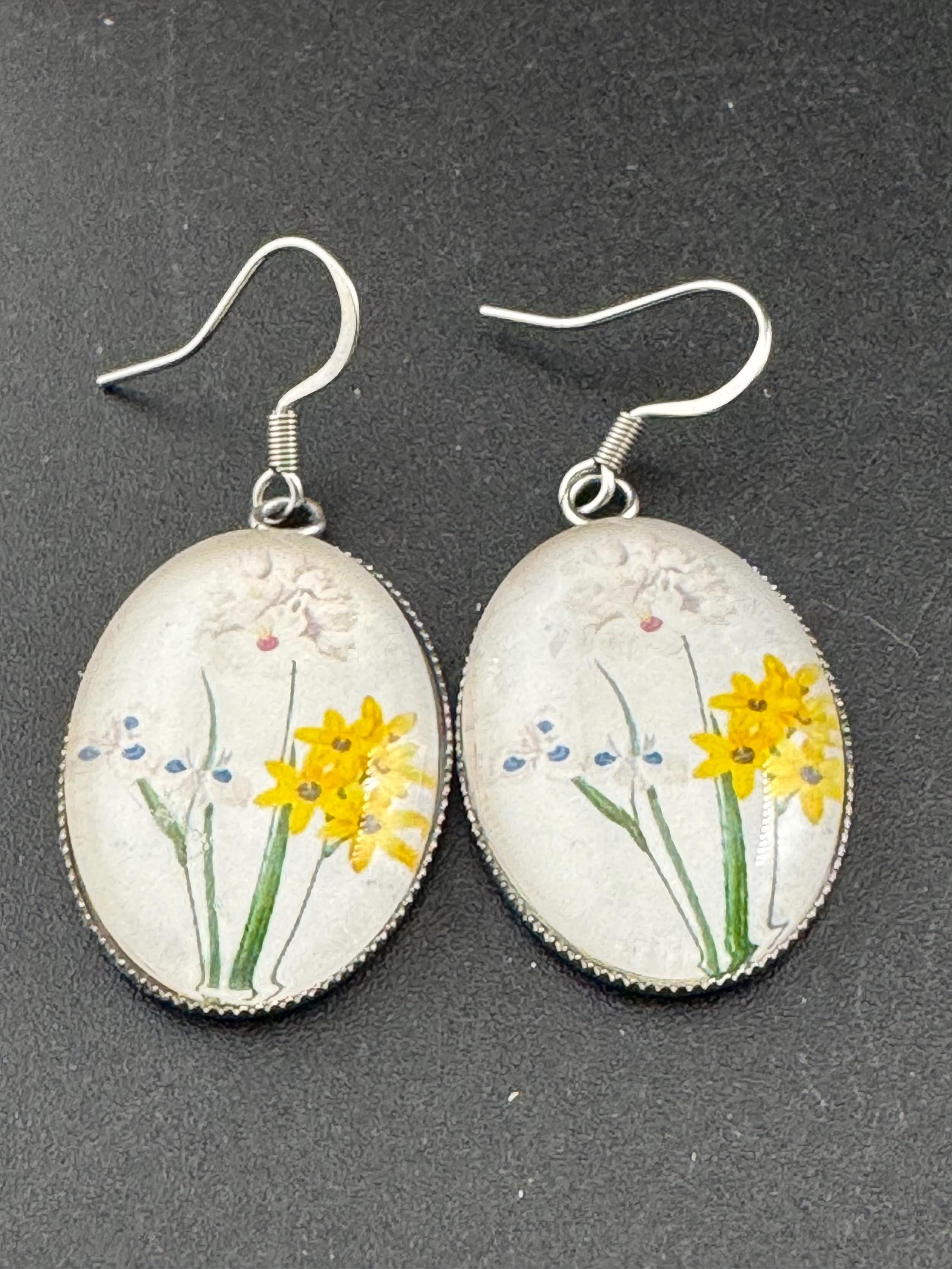 Yellow daffodil garden flowers handmade oval glass cabochon earrings, stainless steel, non tarnish earwires and fittings, spring summer