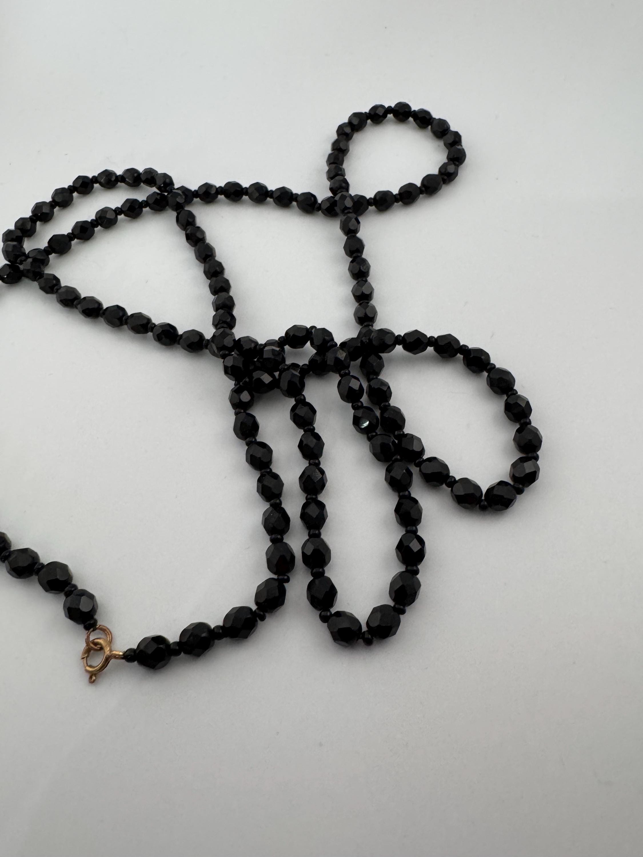 120 cm long vintage French Jet Black Glass long beaded flapper necklace faceted glass beads vintage art deco 1920s 1930s