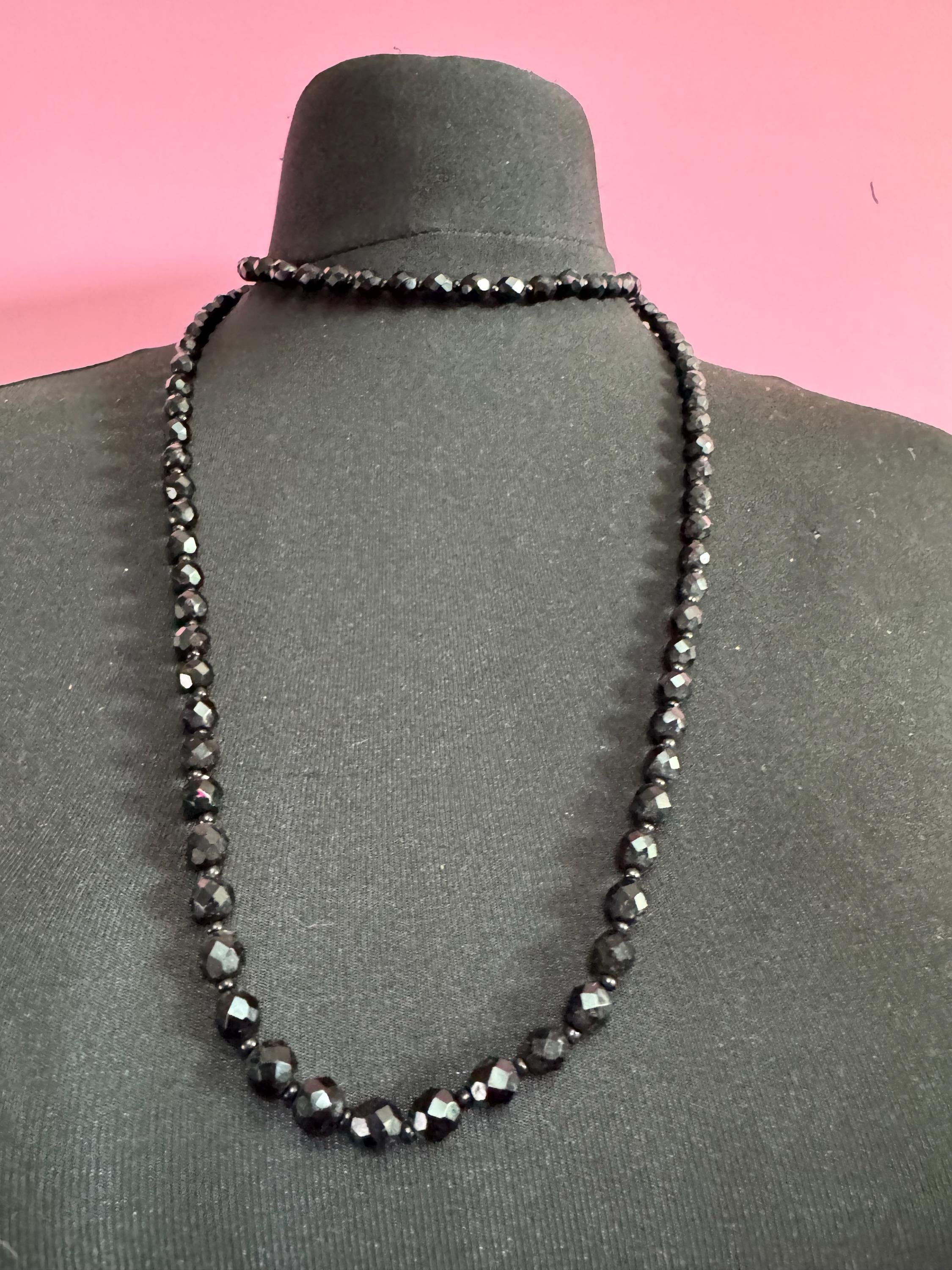 120 cm long vintage French Jet Black Glass long beaded flapper necklace faceted glass beads vintage art deco 1920s 1930s