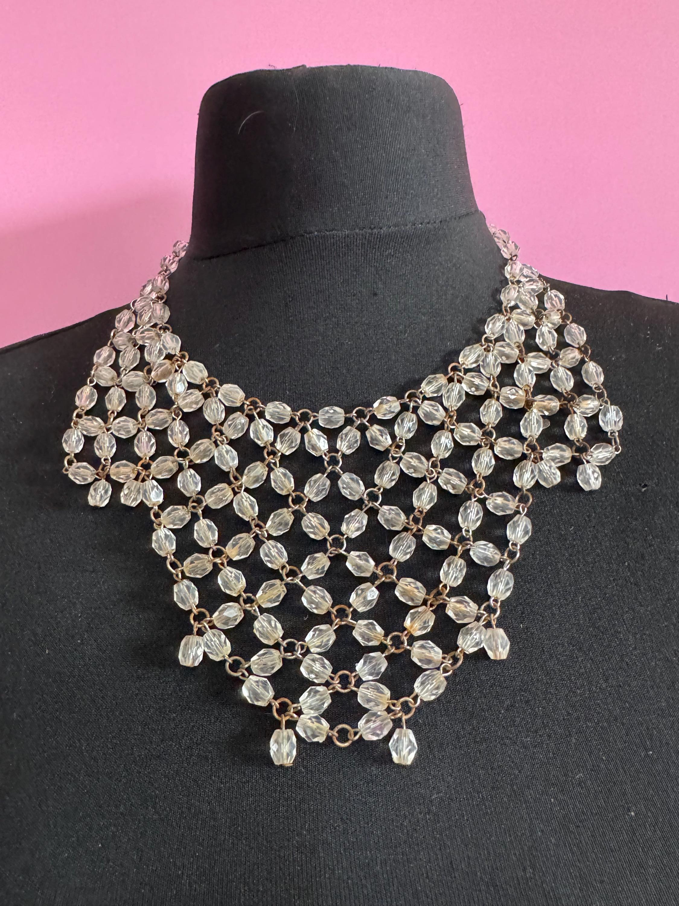 Lightweight plastic faceted beaded chainmail bib necklace 48cm as seen