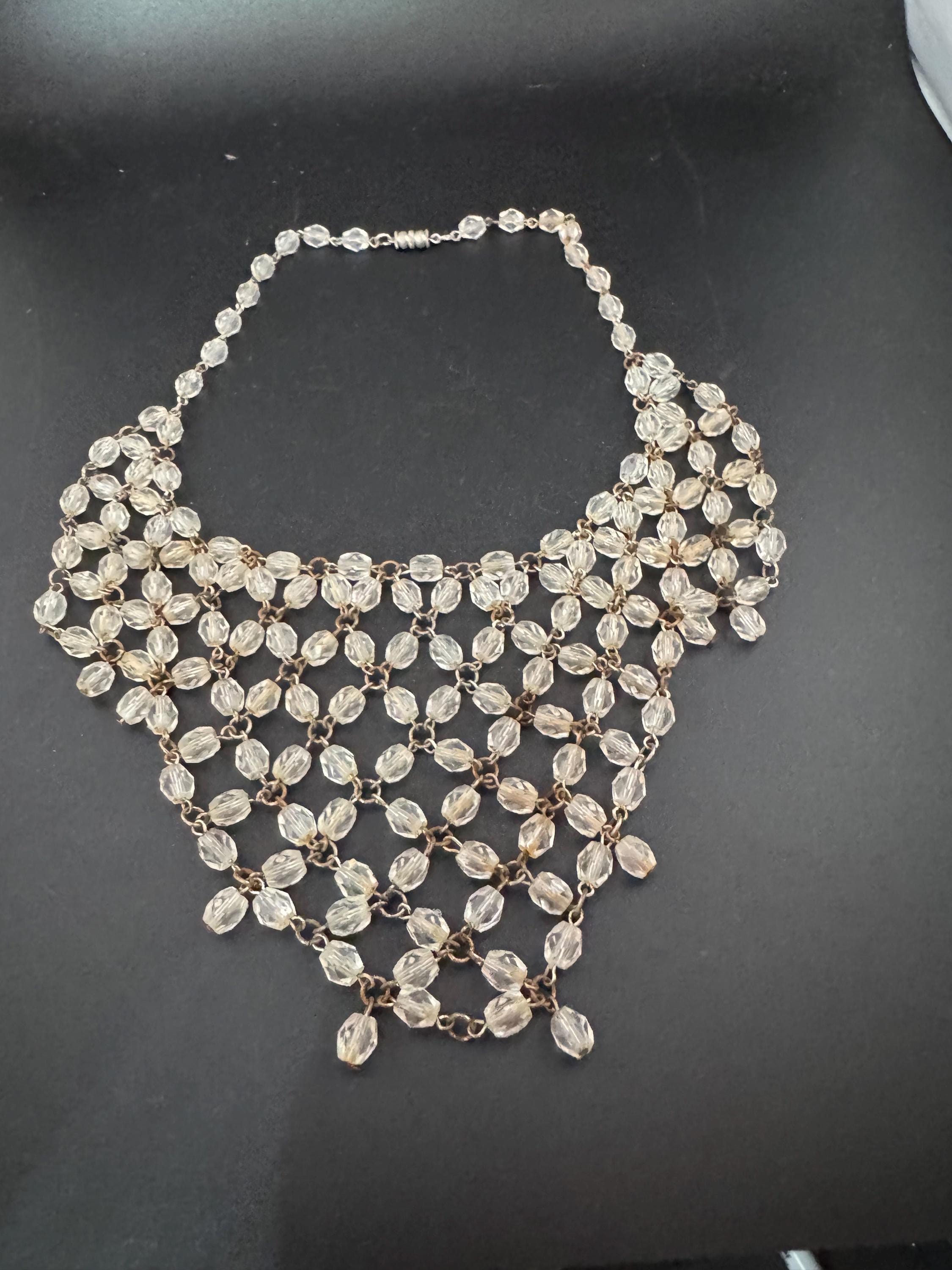Lightweight plastic faceted beaded chainmail bib necklace 48cm as seen