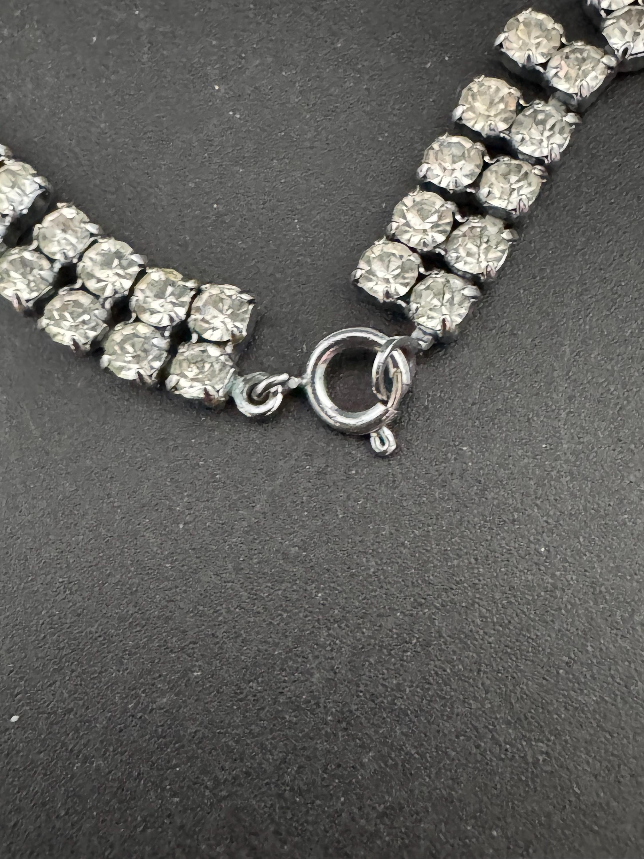 Dainty sit on the neck petite 39cm vintage clear diamanté rhinestone crystal silver tone choker necklace mid century