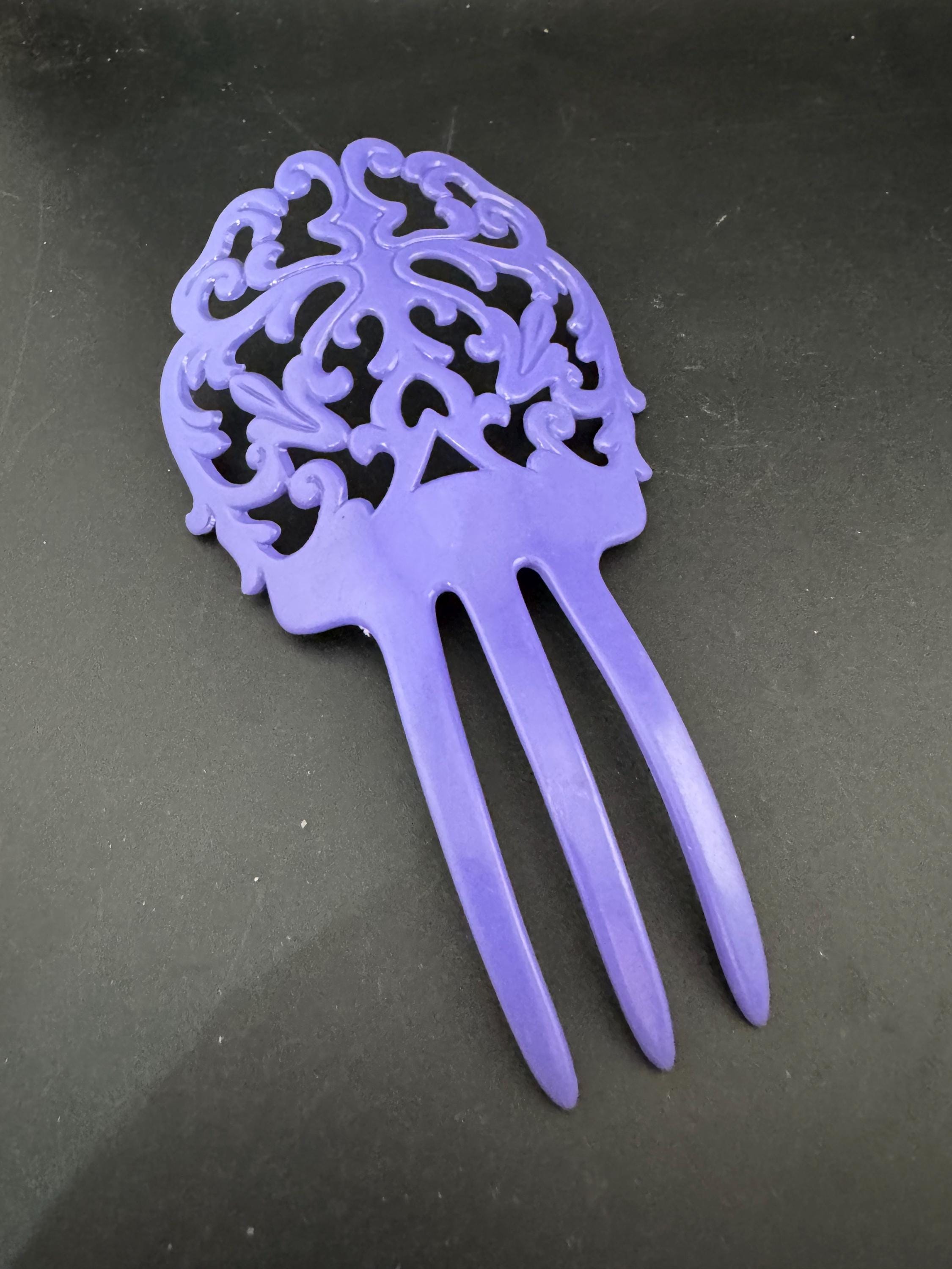 vintage purple openwork plastic traditional Spanish peineta hair comb, mantilla