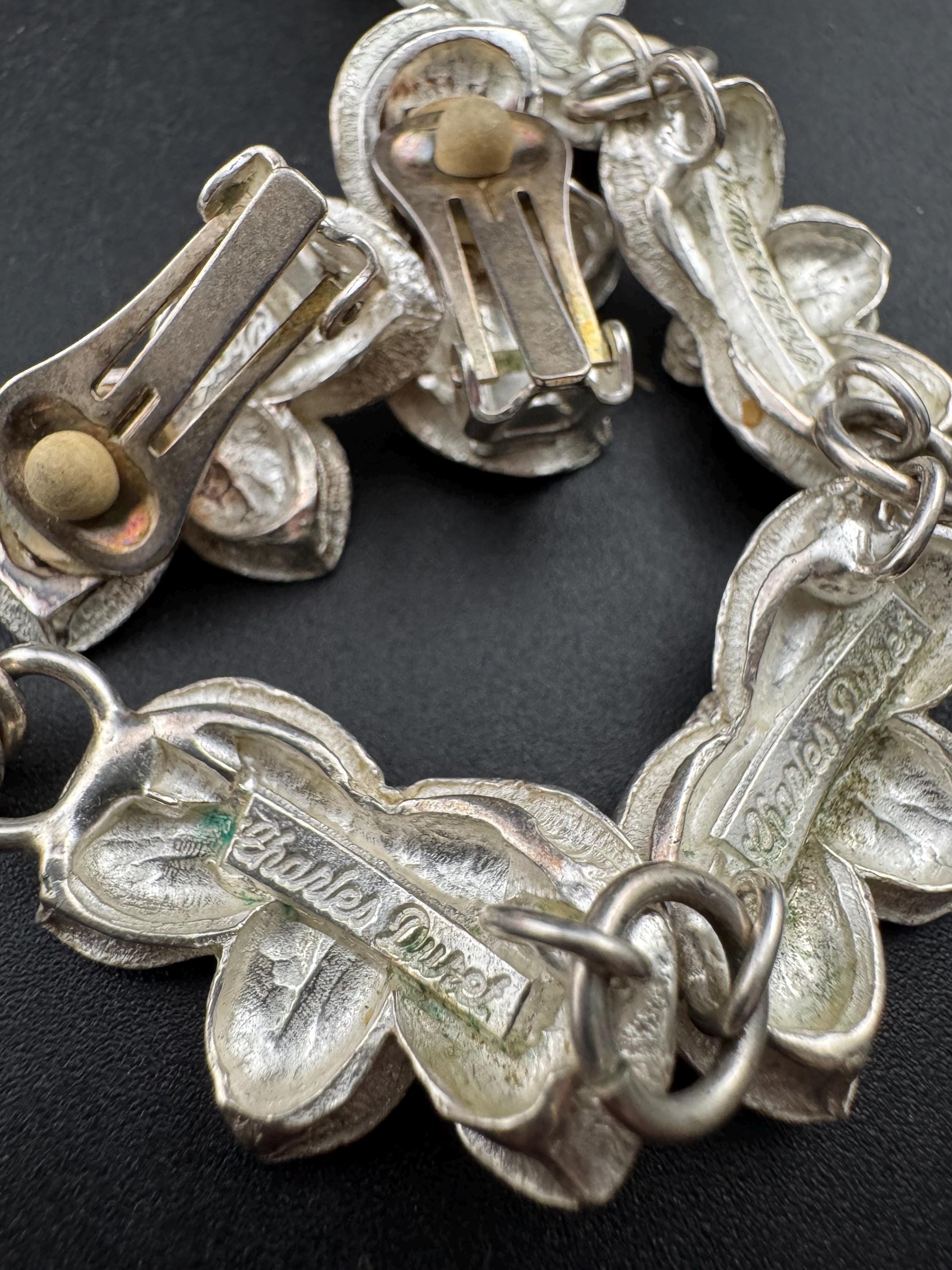 Vintage Charles Duret Modernist Necklace & Clip On Earrings: Matte Silver Tone