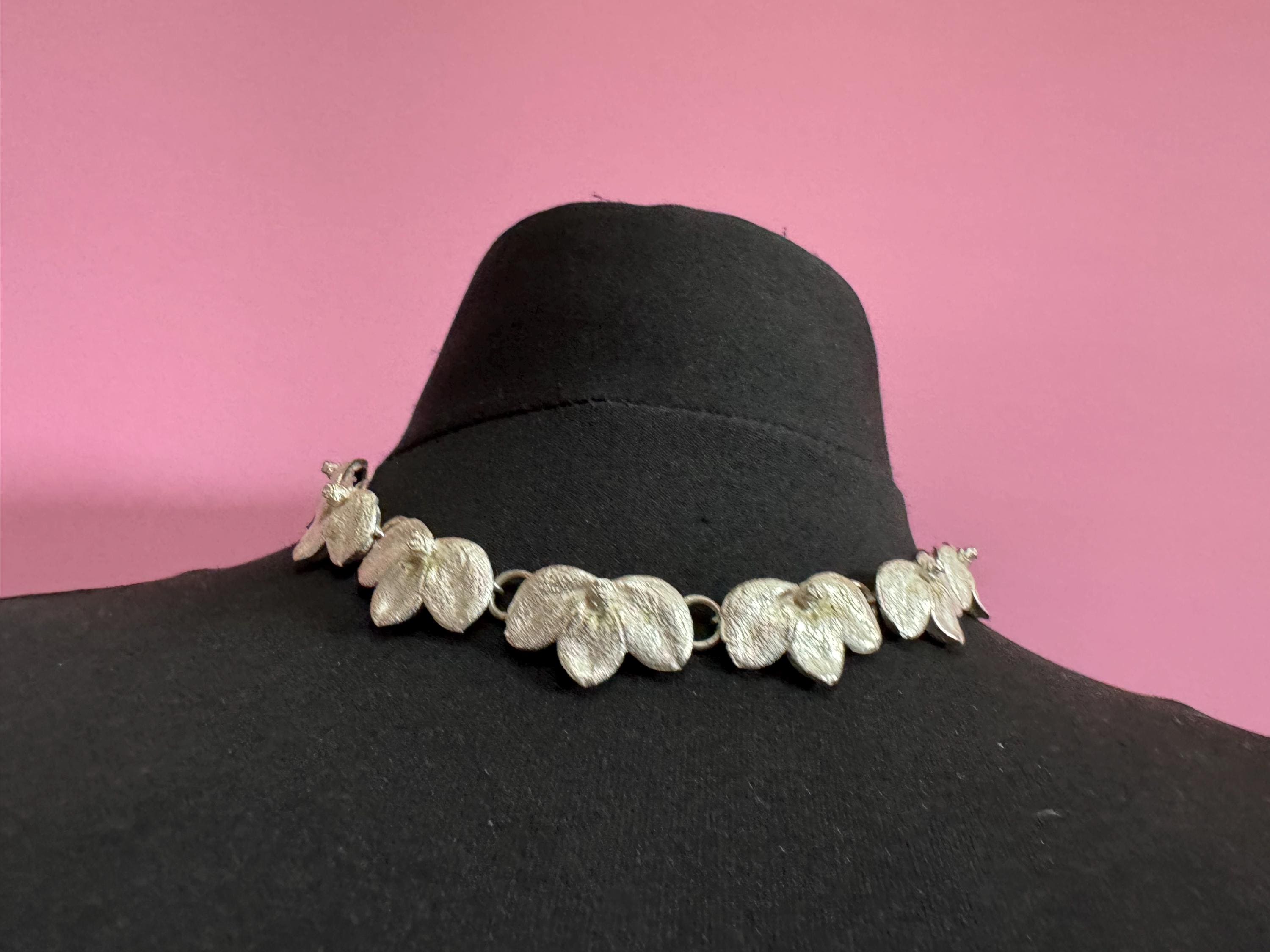 Vintage Charles Duret Modernist Necklace & Clip On Earrings: Matte Silver Tone
