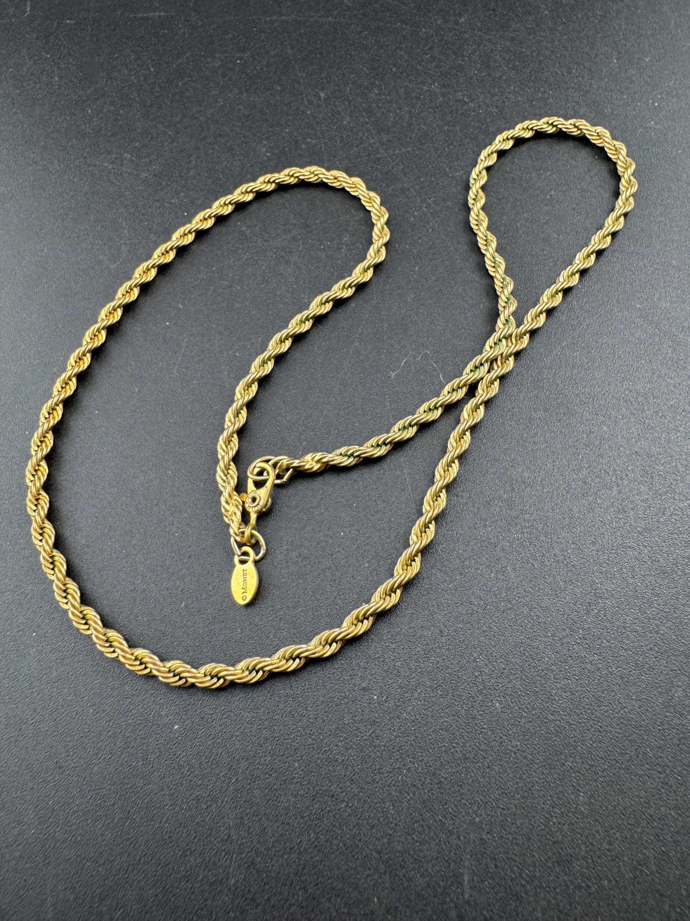 Signed Monet Vintage gold tone rope chain necklace 47cm