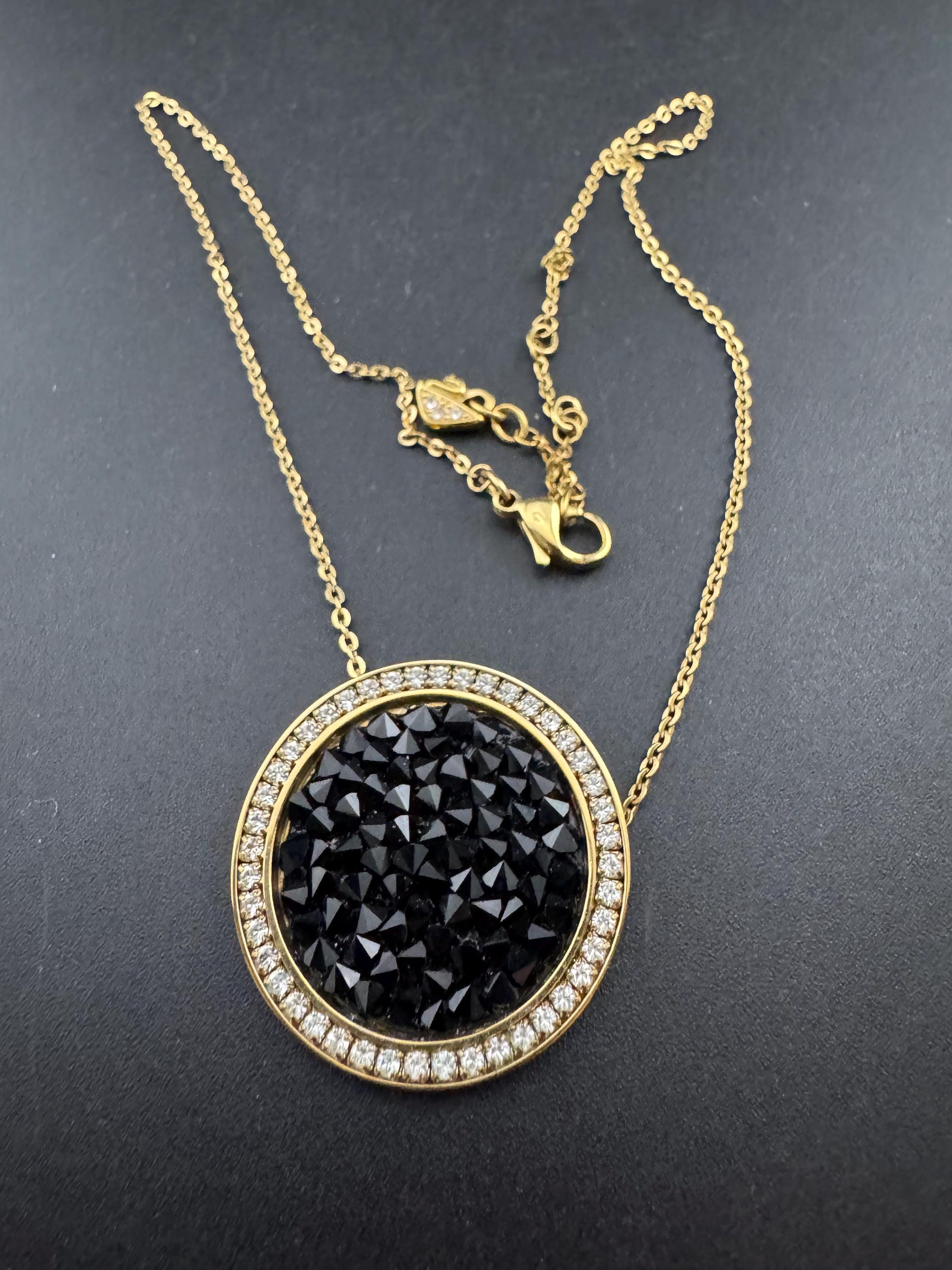 Vintage signed Swarovski Kolye Sound Pendant necklace with Black Crystal model 1170320, gold plated disc choker